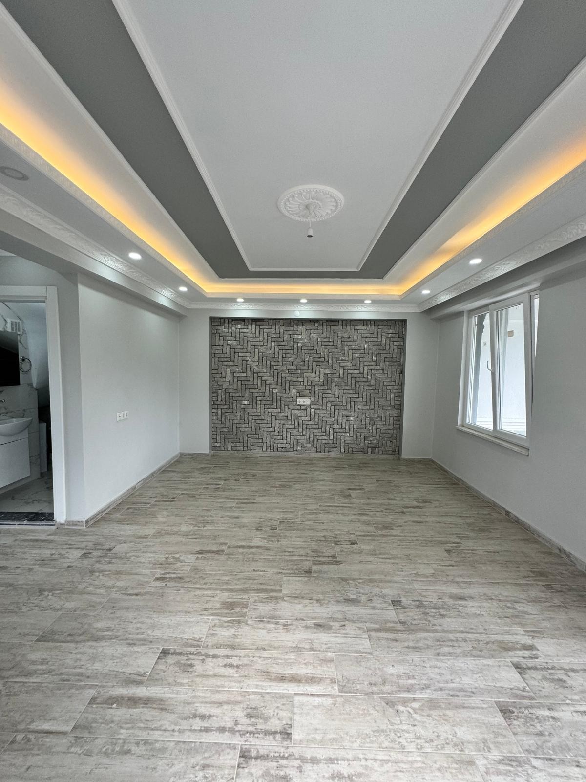 KOCAALİ MÜSTAKİL VİLLA! 162m2 ARSA İÇİNDE, OTURUMA HAZIR, 4+1 TRİPLEKS! KOCAALİ ALANDERE MH