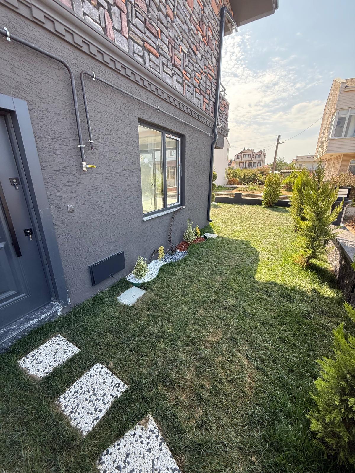 DENİZE 2.PARSEL, ARKA CEPHE, KAPANMAZ DENİZ MANZARALI, TAŞ KONSEPT 3+1 TRİPLEKS VİLLA! KOCAALİ ALANDERE MH