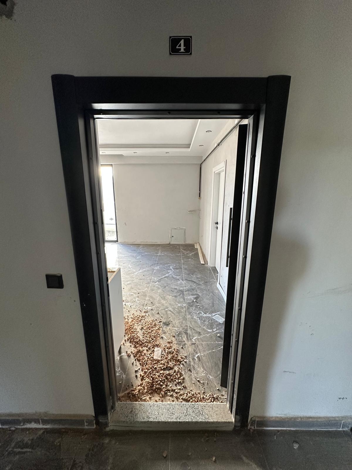  YERDEN ISITMA, OTOPARKLI, SİTE İÇİ, DENİZE YÜRÜME MESAFESİ 1+1 DAİRE! YAYLA MH