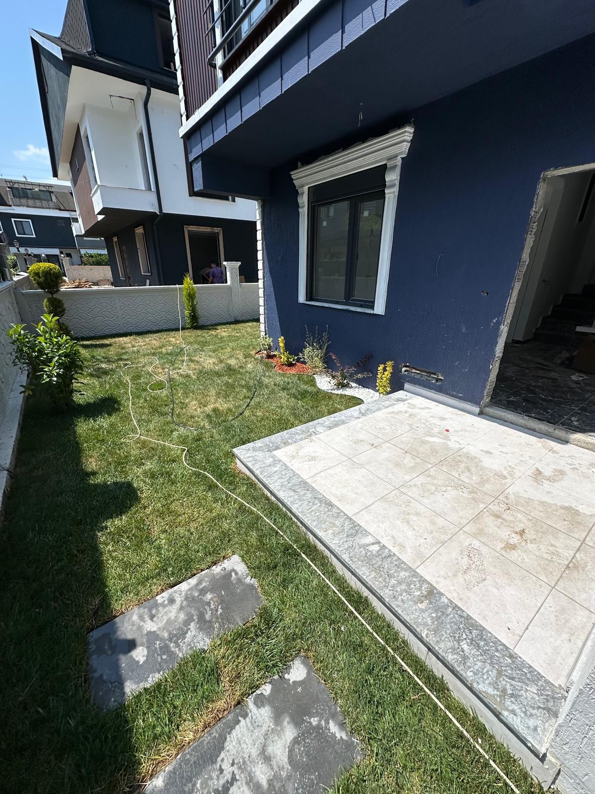 PLAJA 150METRE, MERKEZ PLAJ, KOMPLE GRANİT ZEMİN, EBEVEYN BANYO 3+1 TRİPLEKS VİLLA! KOCAALİ YALI MH