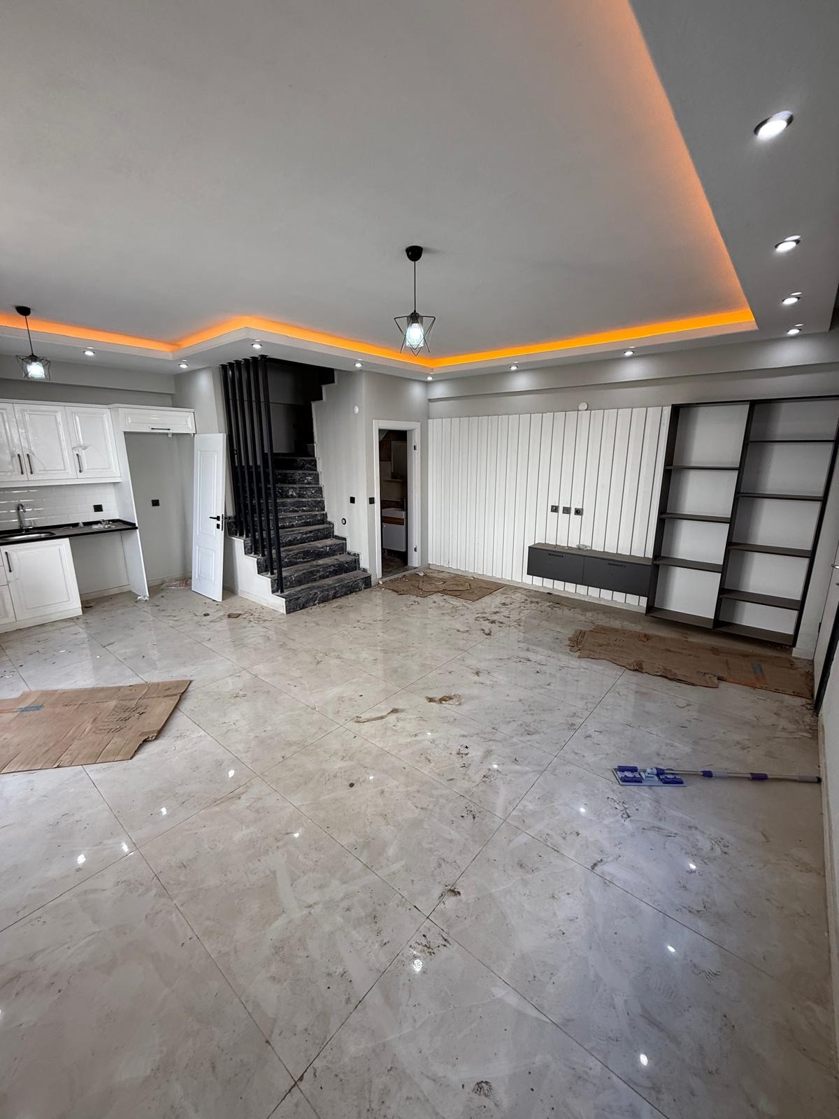 ULTRA GENİŞ BAHÇE-BİNA ALANLI, ARKA CEPHE, ÜNİVERSİTE YANI, 144M2 KENDİ ARSASI, HAVUZLU 4+1 TRİPLEKS VİLLA! KOCAALİ ALANDERE MH