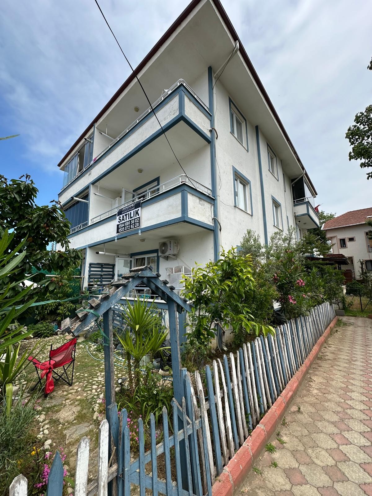 MERKEZ PLAJ, EŞYALI, DENİZE 3DK, ARA KAT, KOMBİ-PETEK, FIRSAT FİYAT 1+1 DAİRE! YALI MH