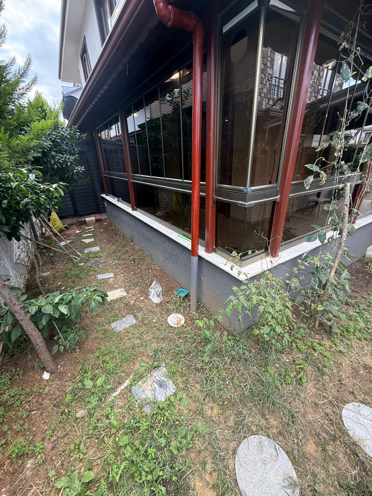 BAHÇE ALANLI, KOMBİ PETEK TAKILI 2+1 DUBLEKS VİLLA! KOCAALİ ALANDERE MH