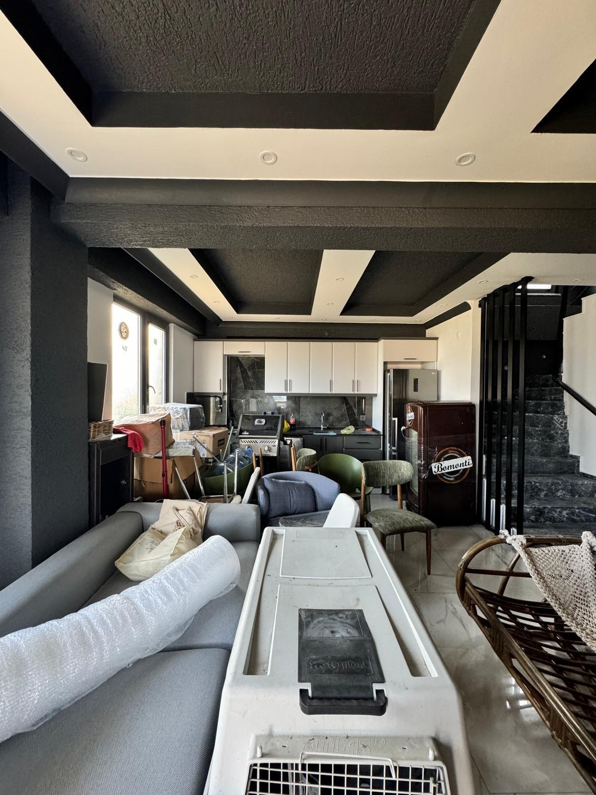 DENİZE SIFIR, 376M2 ARSA İÇİNDE, KÖŞE PARSEL 5+1 TRİPLEKS VİLLA! KOCAALİ ALANDERE MH