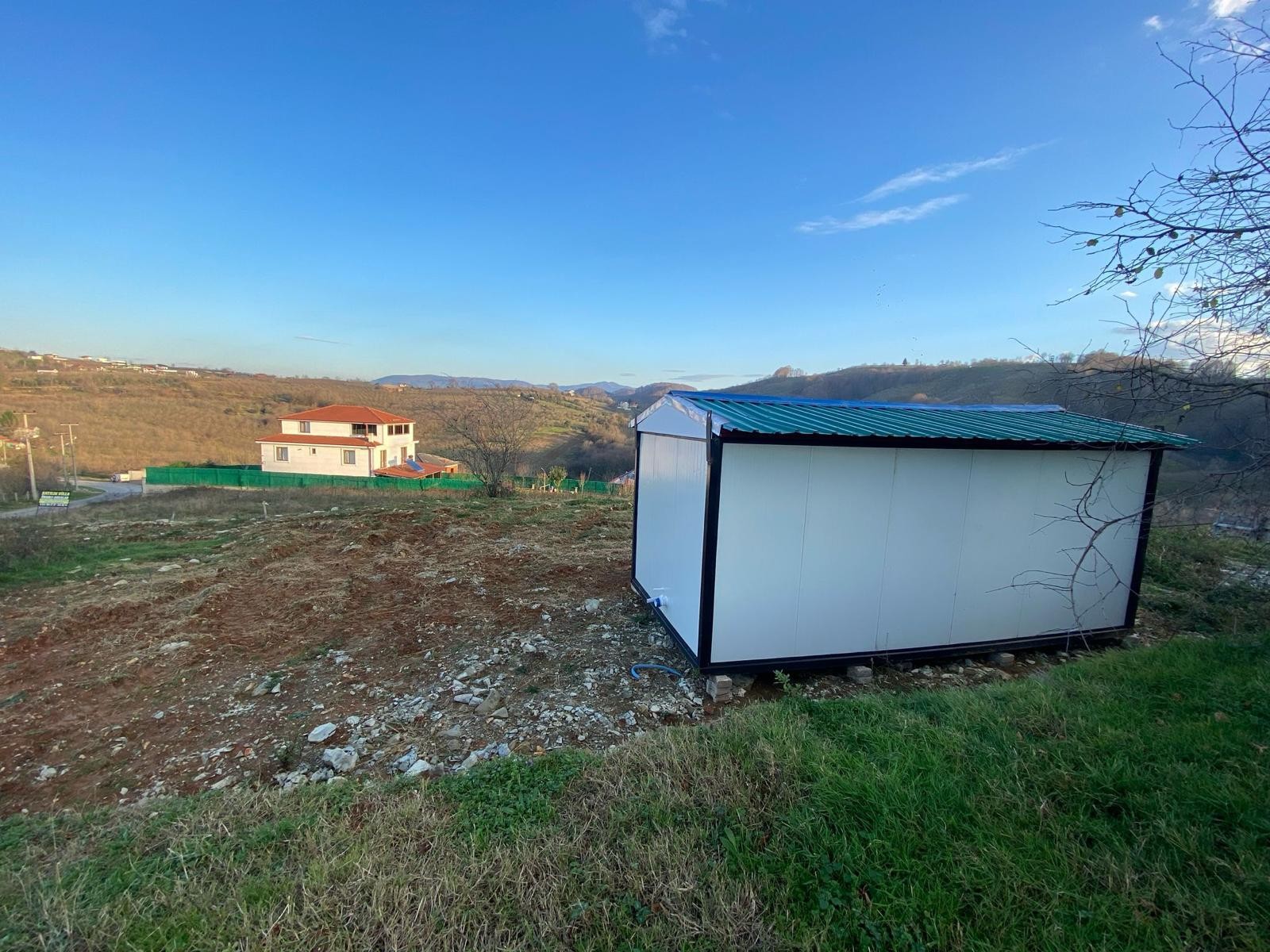  %40 İMARLI, PANORAMİK DOĞA MANZARALI, MERKEZE 11KM, YATIRIMLIK-OTURUMLUK 600M2 ARSA – KOCAALİ SELAHİYE MH