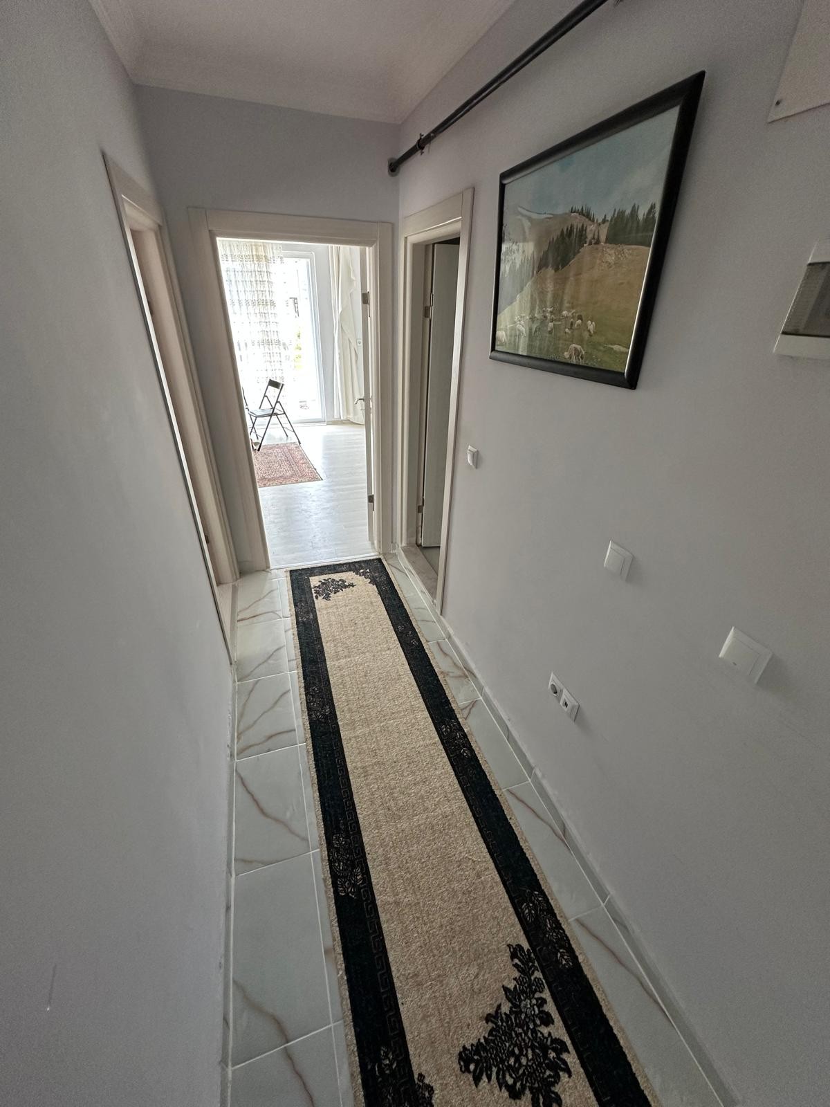 MERKEZ PLAJ, EŞYALI, DENİZE 3DK, ARA KAT, KOMBİ-PETEK, FIRSAT FİYAT 1+1 DAİRE! YALI MH