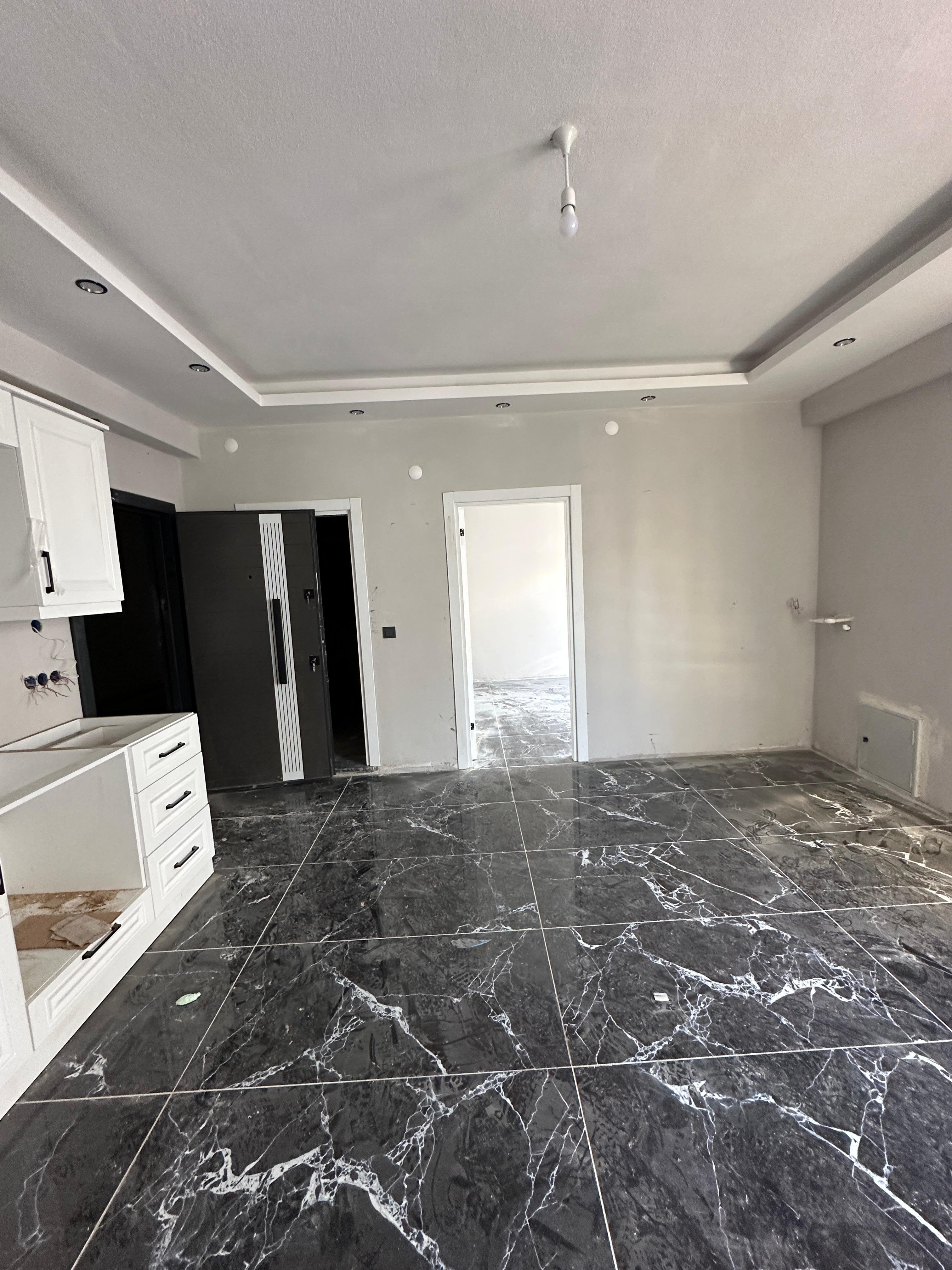 YERDEN ISITMA, OTOPARKLI, SİTE İÇİ, DENİZE YÜRÜME MESAFESİ 1+1 DAİRE! YAYLA MH