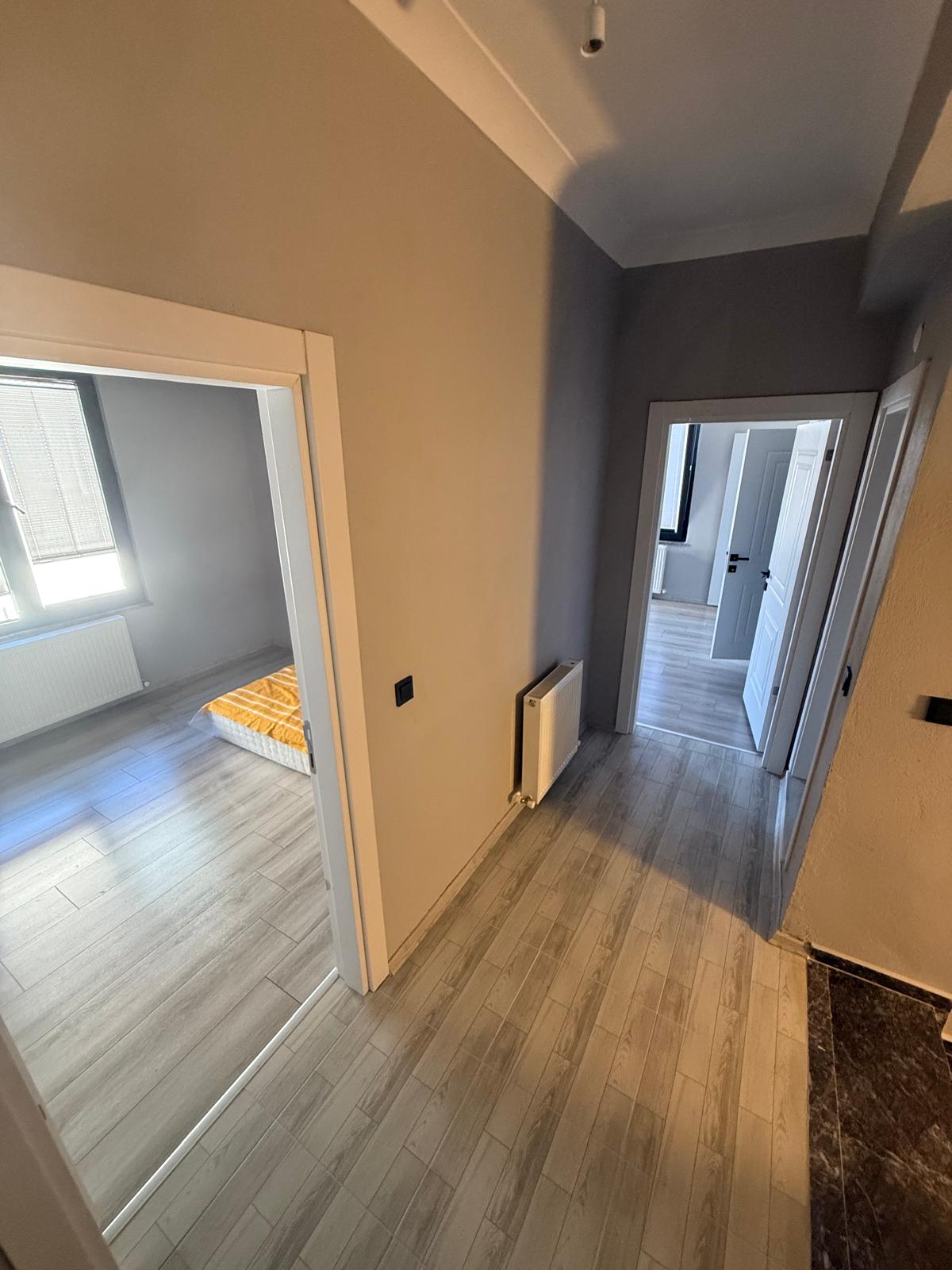 MERKEZ PLAJ, CAM BALKON TERAS, GENİŞ BİNA KULLANIM ALANLI, EBEVEYN BANYOLU, ÖN CEPHE 4+1 TRİPLEKS VİLLA! KOCAALİ YALI MH