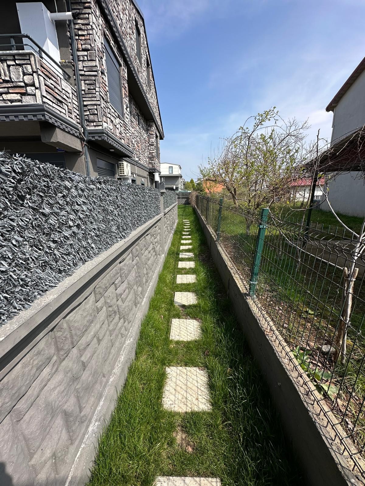 BAĞIMSIZ MÜSTAKİL/GİRİŞ-BAHÇE, GENİŞ BAHÇE ALANLI, DENİZE YÜRÜME MESAFESİ(150M) 3+1 TRİPLEKS VİLLA! KOCAALİ ALANDERE MH