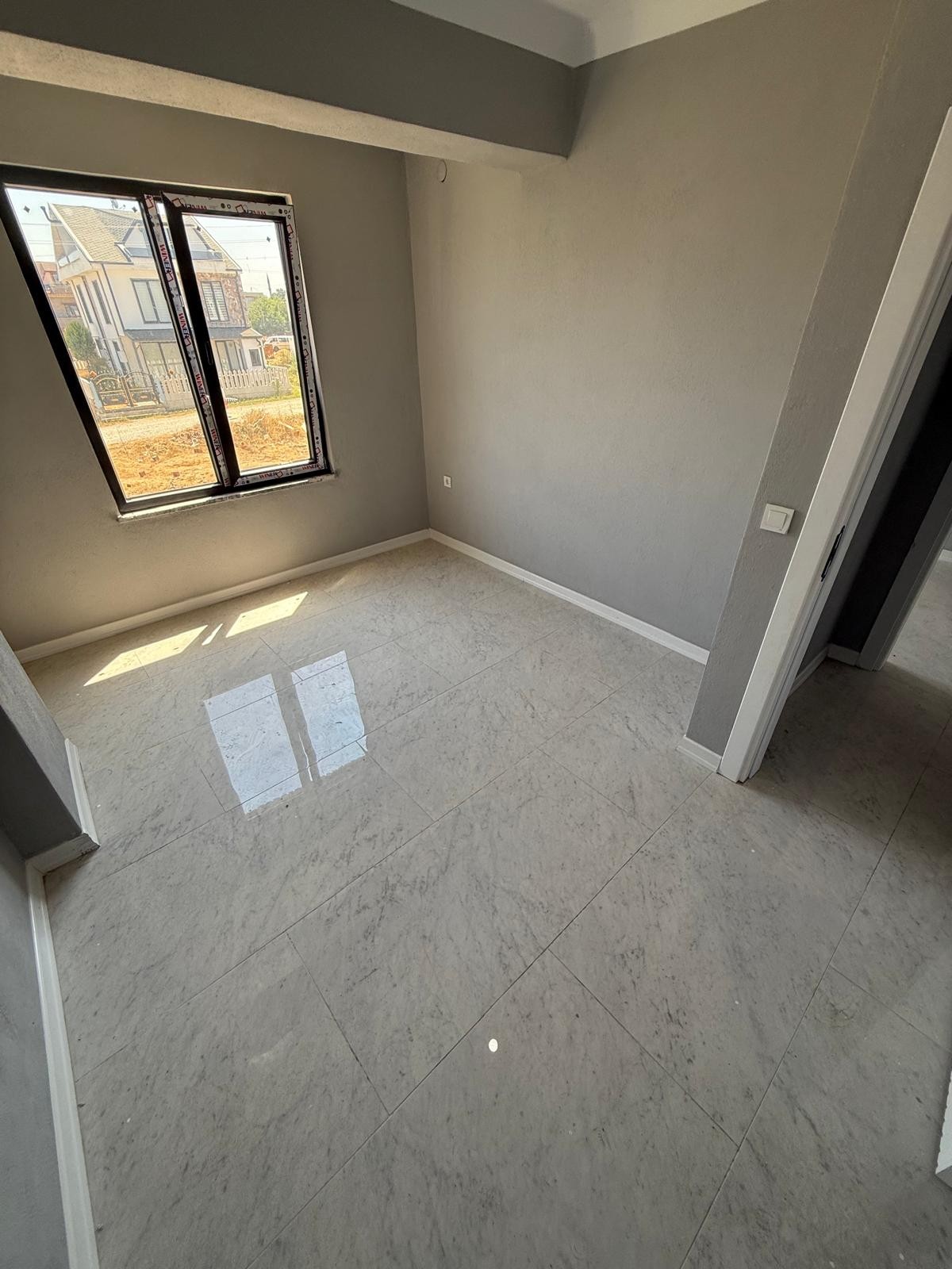 FIRSAT FİYAT/PERFORMANS VİLLA! YERDEN ISITMA, EBEVEYN BANYO, KOMPLE GRANİT ZEMİN 3+1 TRİPLEKS ! KOCAALİ ALANDERE MH