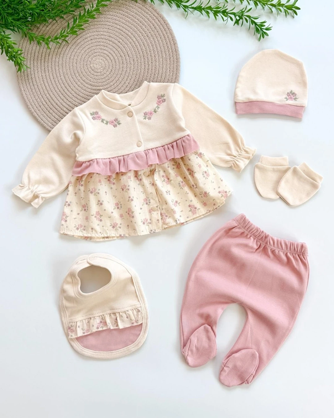 Lotus Zarif Desenli  Parça Hastane Çıkış Seti HS99 - Gülkurusu