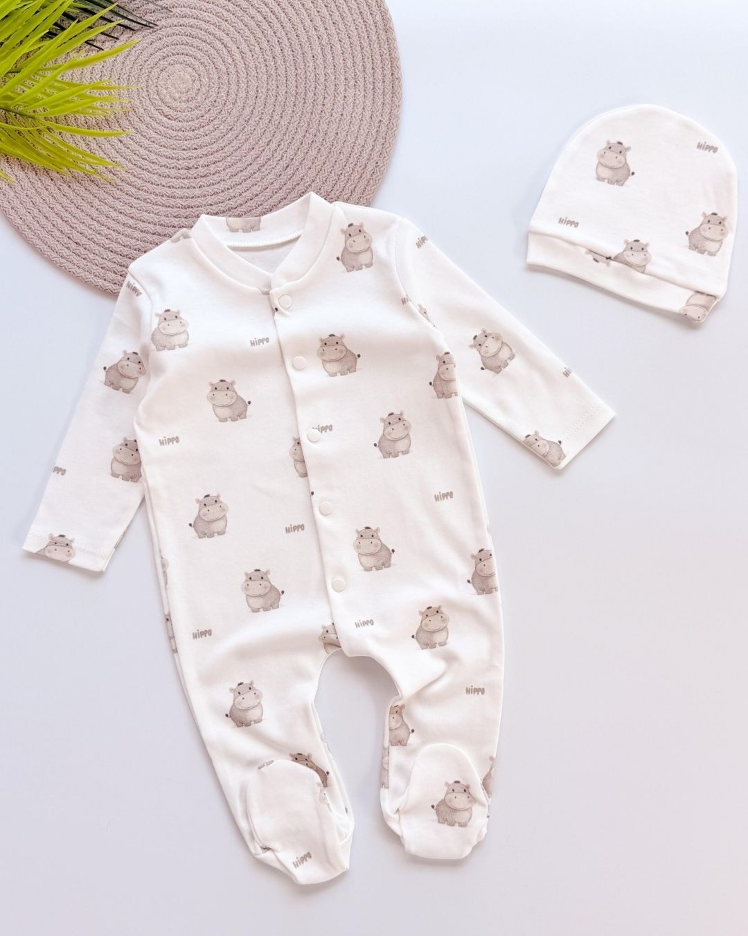 Yumuşacık Dokulu Şapkalı Patikli Bebek Tulumu TLM102