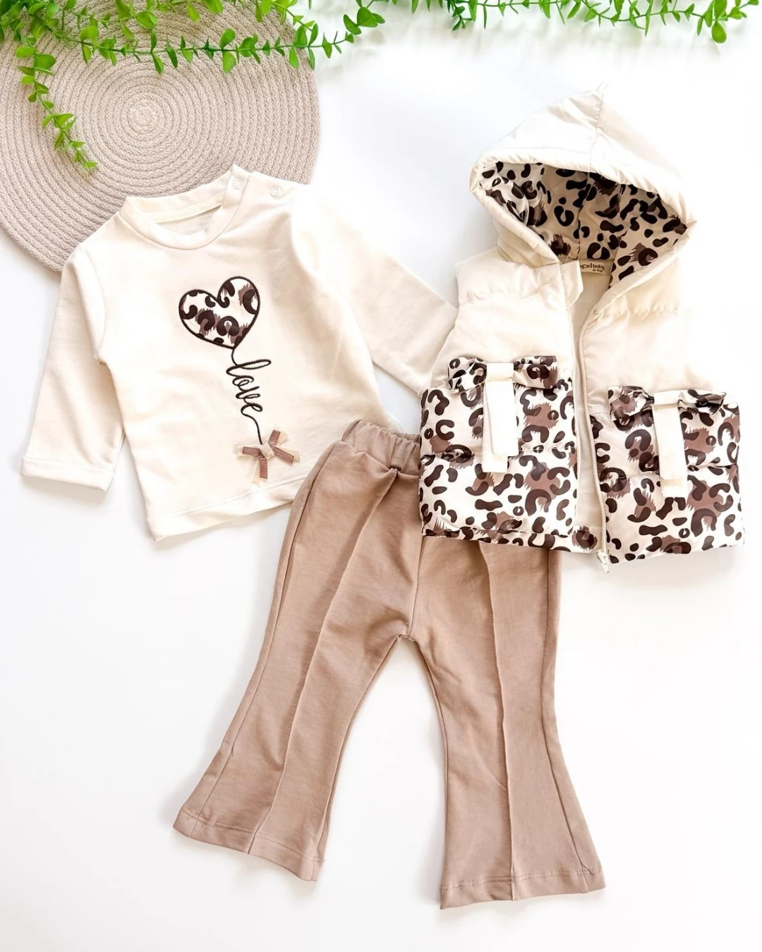 Leopar Desenli Şişme Yelekli 3 Parça Takım AÜ156