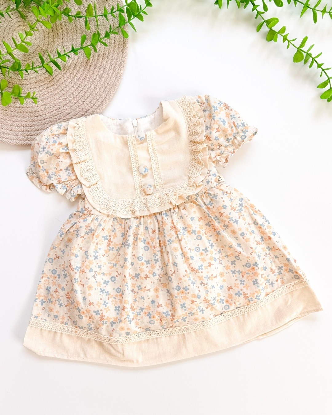 Minik Çiçekli Yakalı Kız Bebek Elbisesi ELB16