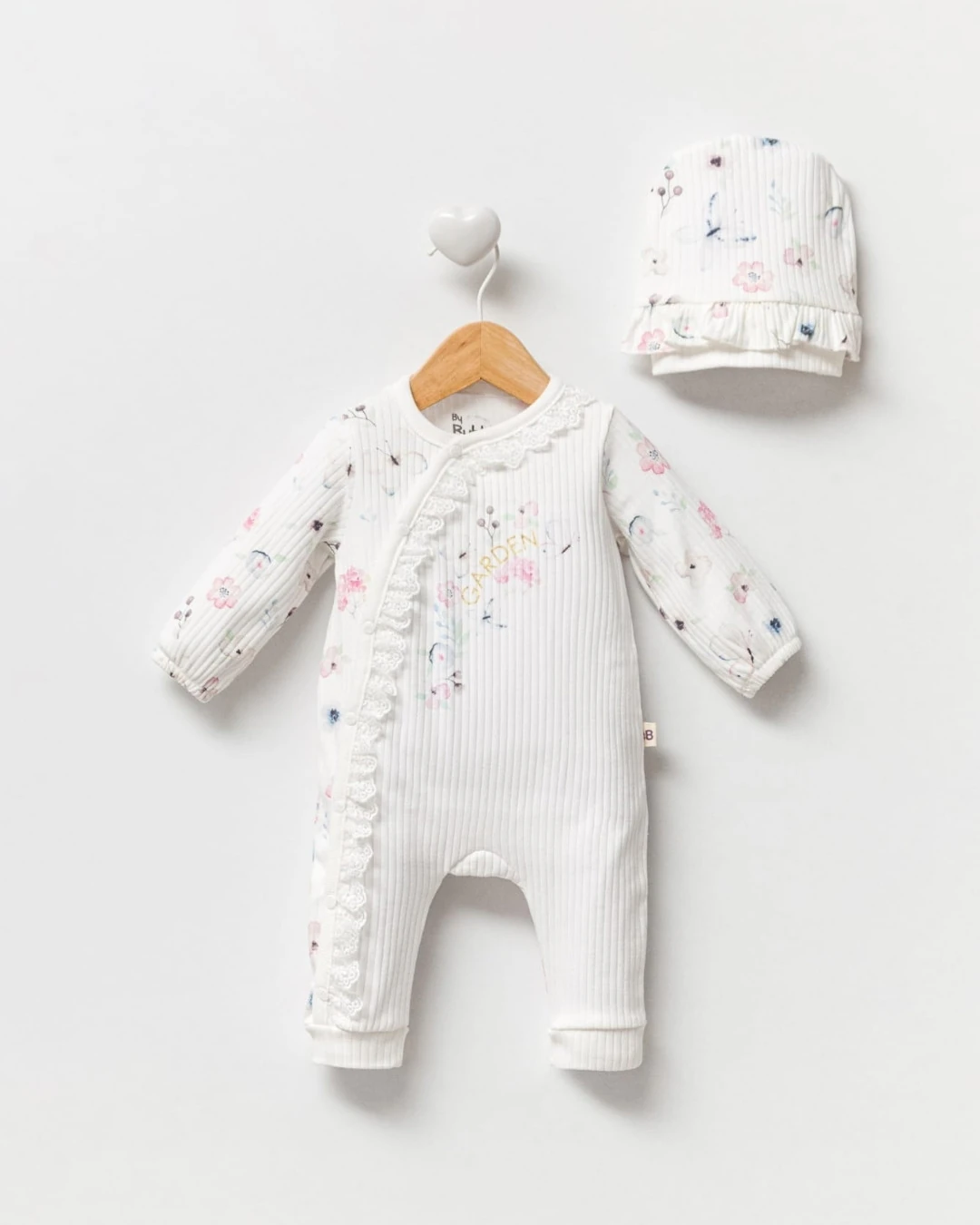 Garden Yandan Fırfırlı Kız Bebek Tulum - Pembe