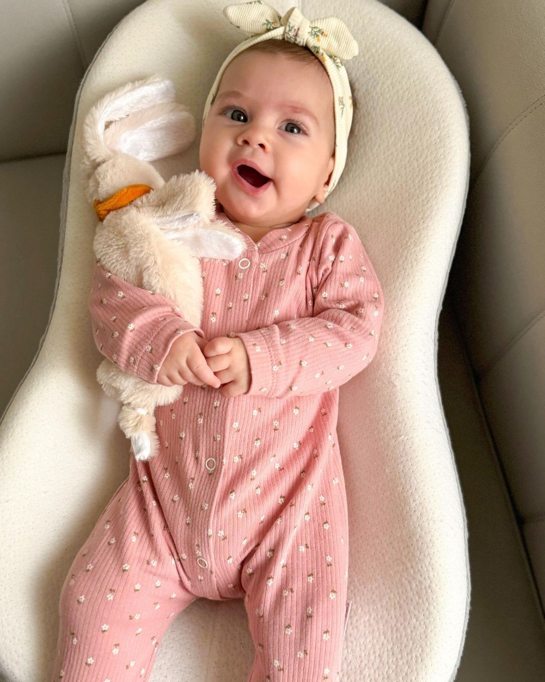 Lily Minik Çiçek Desenli Kız Bebek Tulumu TLM08