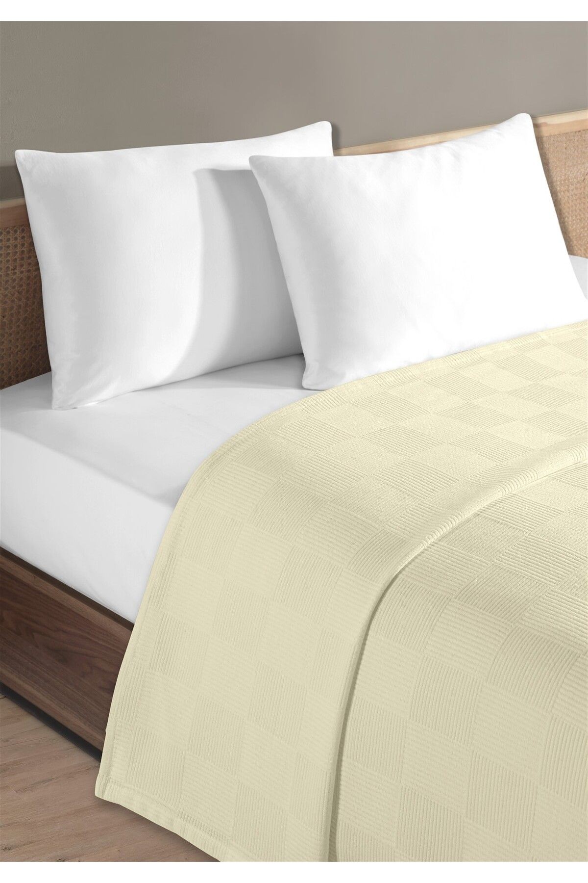 %100 Pamuk Çift Kişilik Açık Sarı Otel Pike Takım 200 x 230 cm