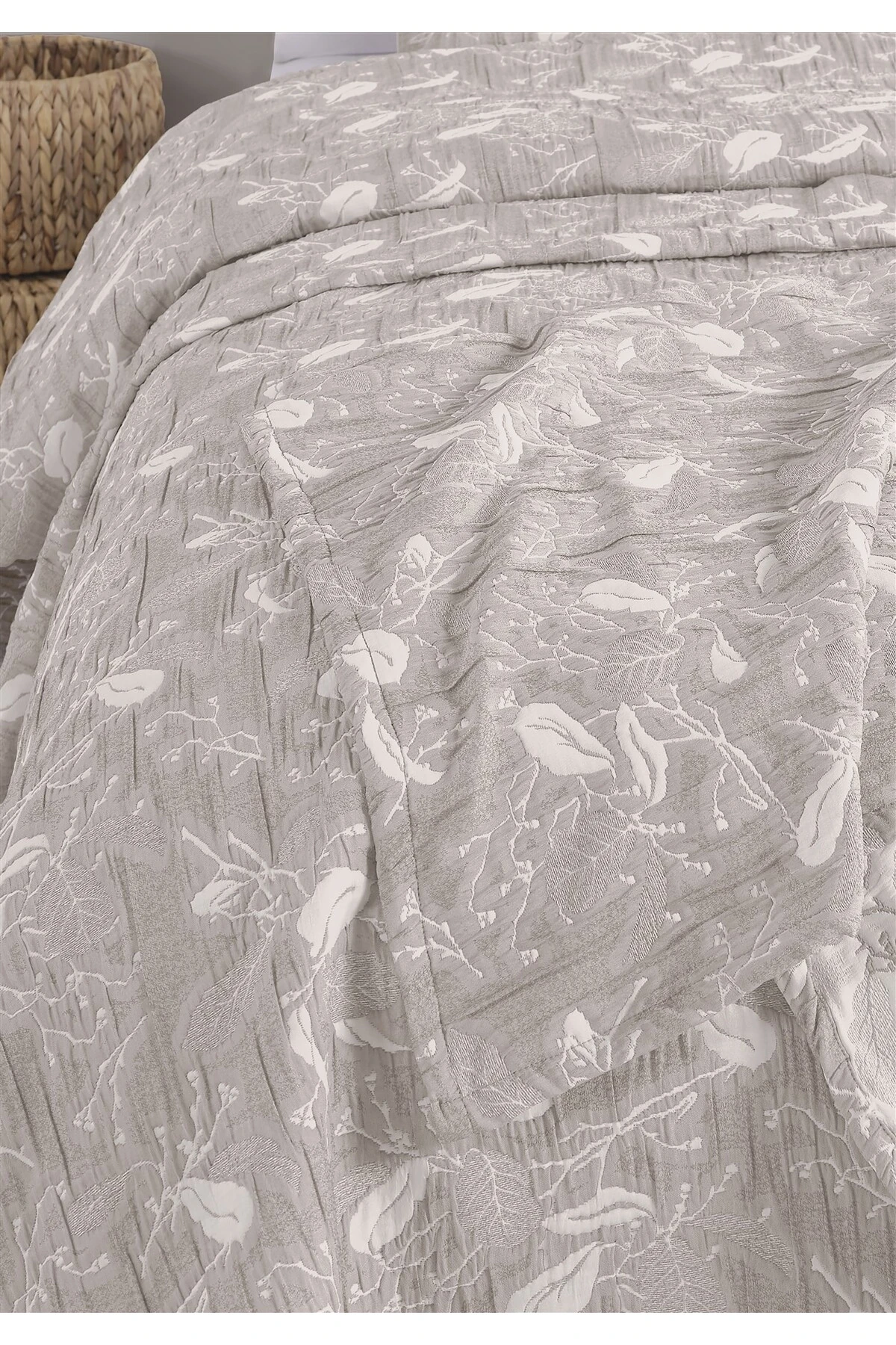 Dolgulu Jakarlı Yatak Örtüsü Seti Çift Kişilik Bej 230x240 cm - eva bej