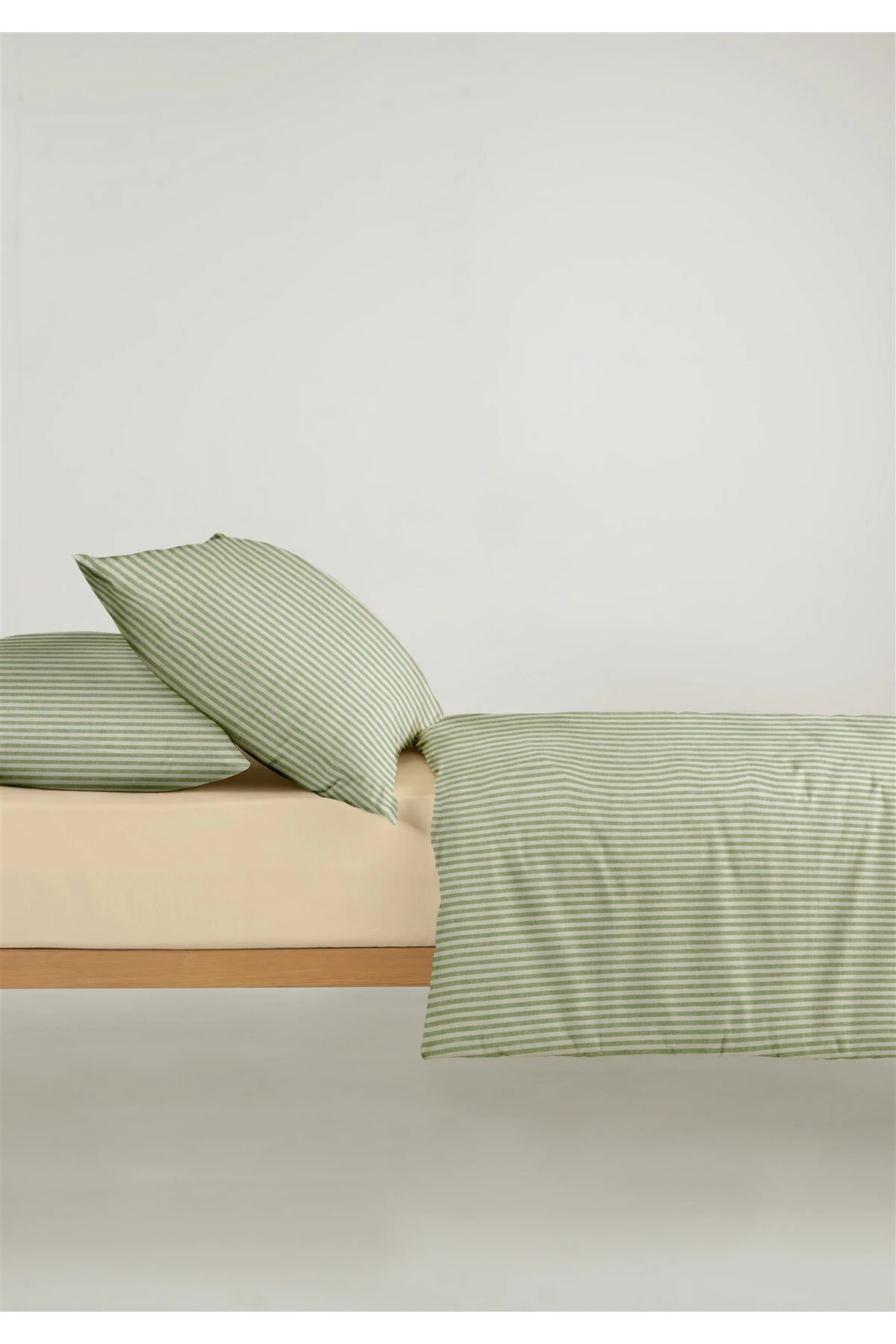 Mira %100 Pamuk Ranforce Yezra Ipliği Boyalı Nevresim Takımı Çift Kişilik - 200x220 Cm - Yeşi̇l