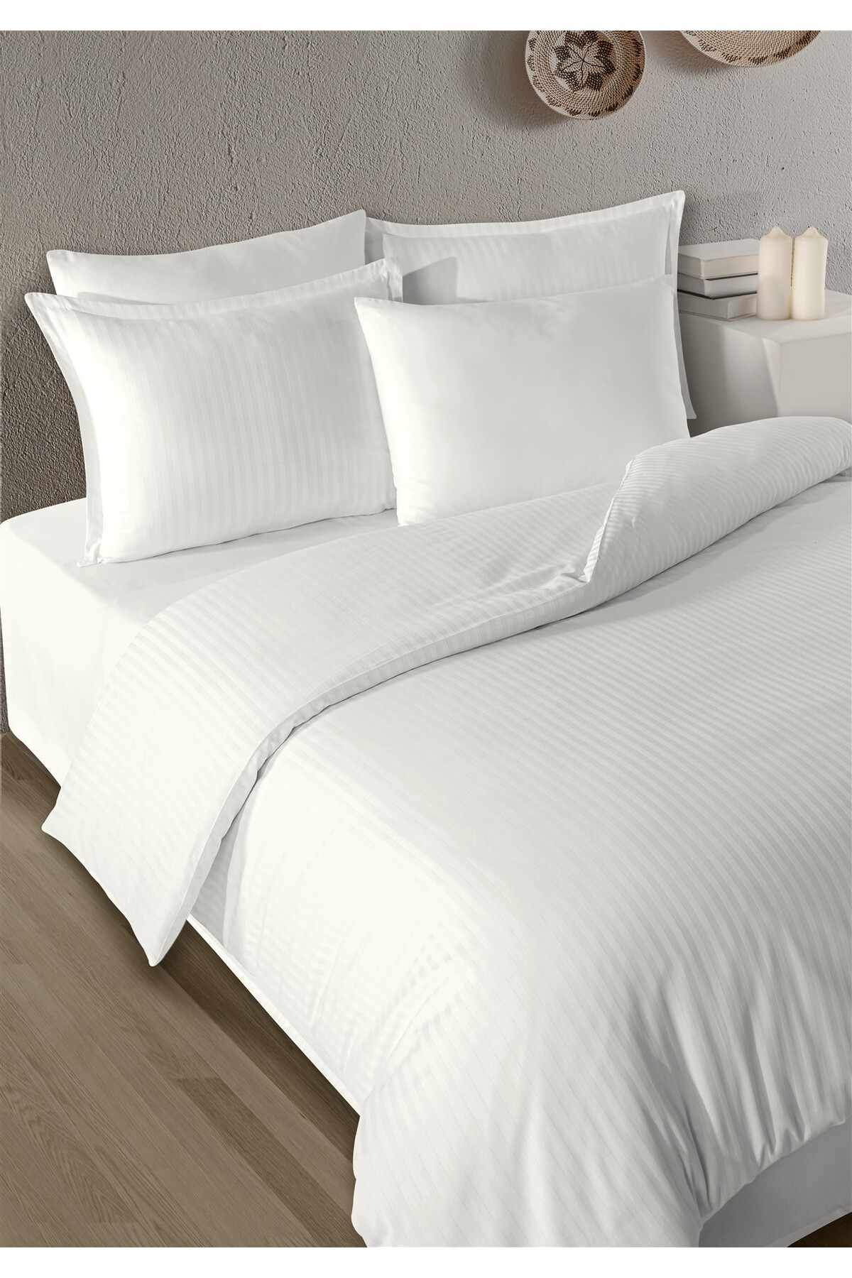 %100 Pamuk Saten Dik Çizgi Volanlı Çift Kişilik Nevresim Takımı Bebe Mavi 200x220 cm
