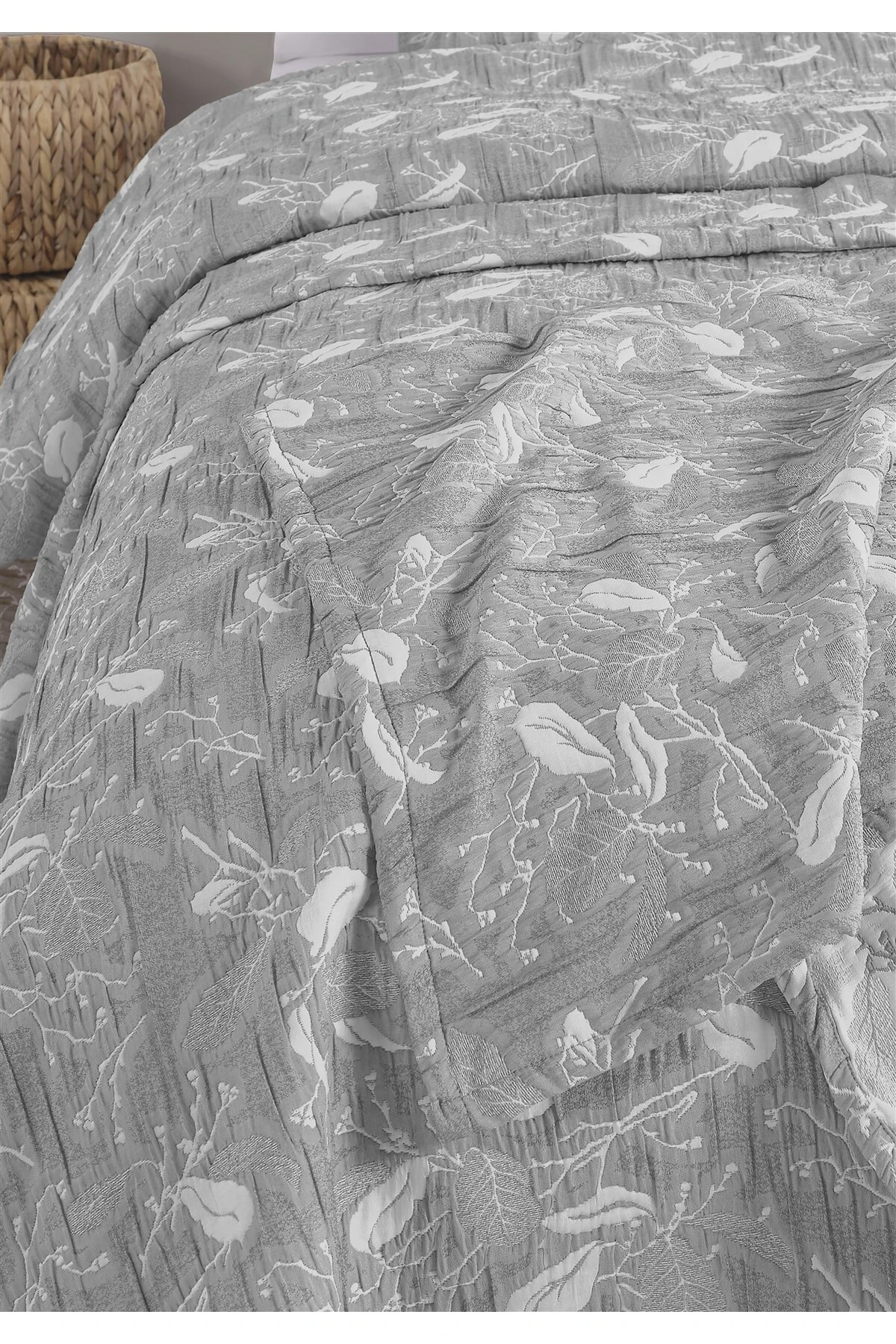 Dolgulu Jakarlı Yatak Örtüsü Seti Çift Kişilik Bej 230x240 cm - eva gri̇