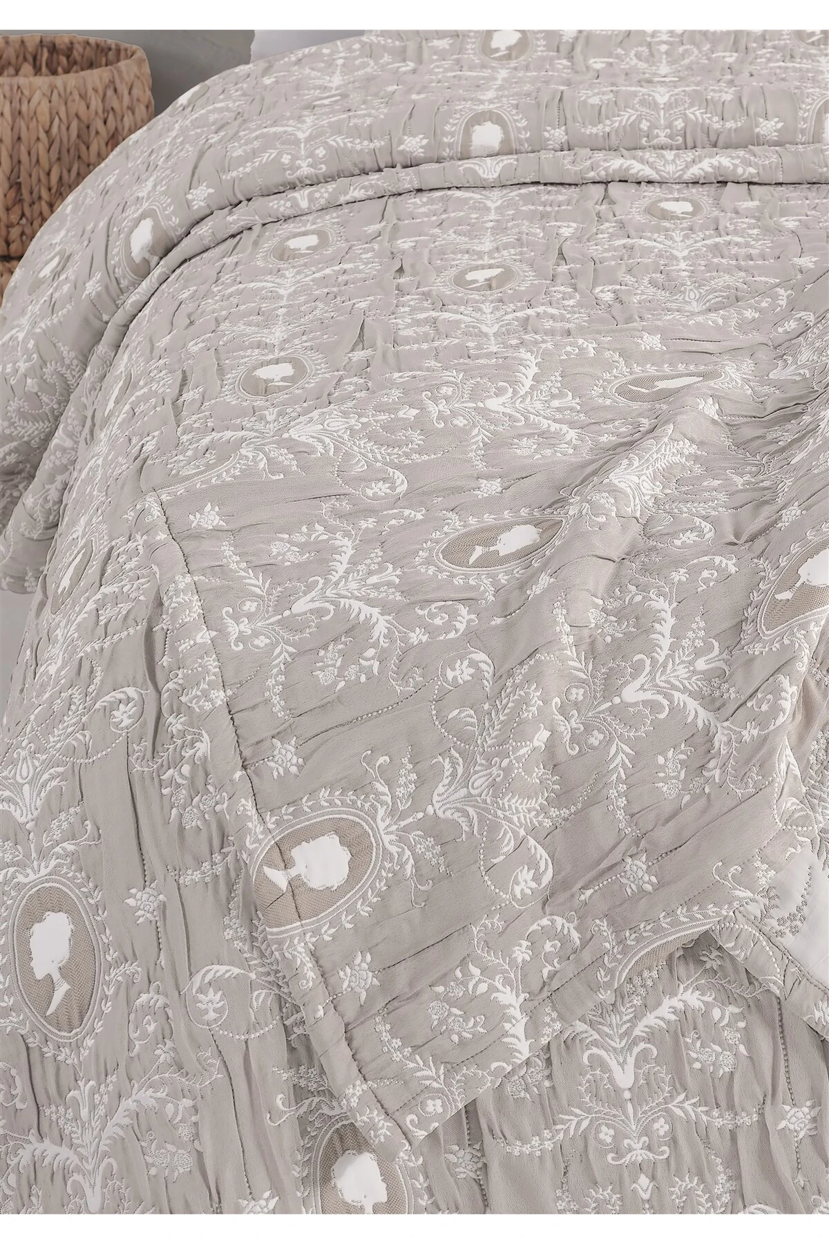 Dolgulu Jakarlı Yatak Örtüsü Seti Çift Kişilik Bej 230x240 cm - glory bej