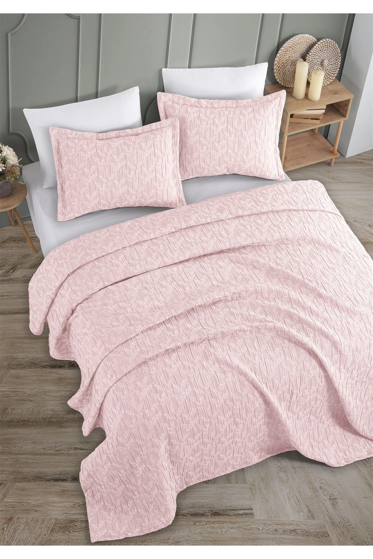 Dolgulu Jakarlı Yatak Örtüsü Seti Çift Kişilik Bej 230x240 cm - fayne pudra