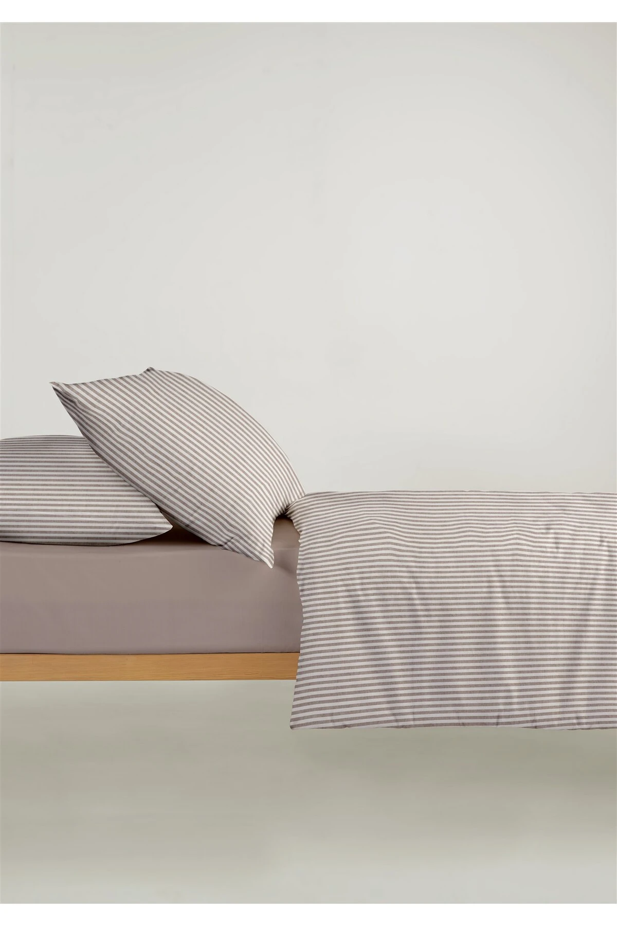 Striped %100 Pamuk Ranforce Yezra Ipliği Boyalı Nevresim Takımı Çift Kişilik - 200x220 Cm - Bej