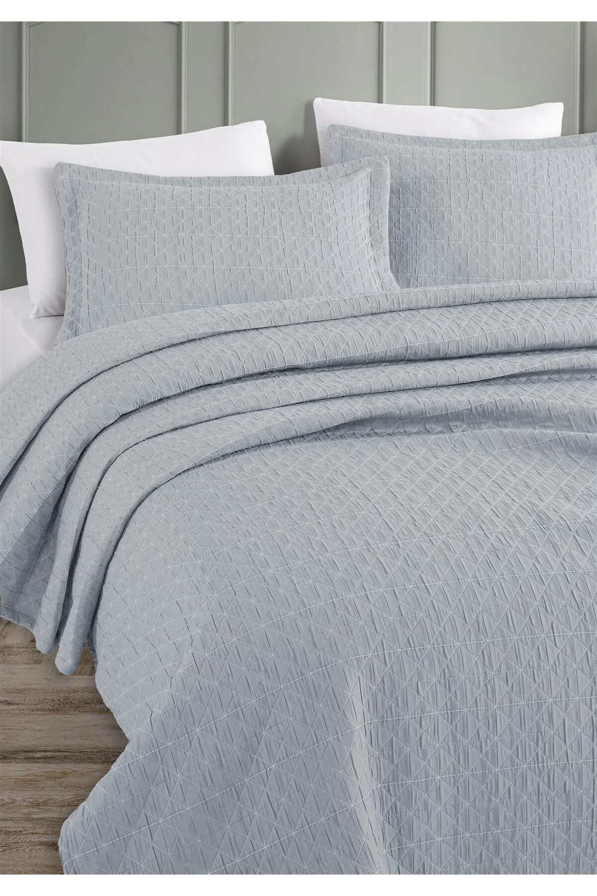 Dolgulu Jakarlı Yatak Örtüsü Seti Çift Kişilik Bej 230x240 cm - eci̇pse i̇ndi̇go