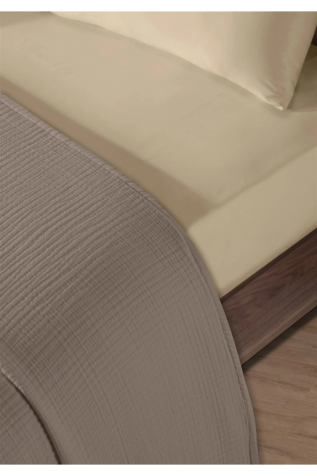 % 100 Doğal Pamuk 4 Kat Müslin Lüks Çift Kişilik Pike Takımı  200x230cm - koyu bej