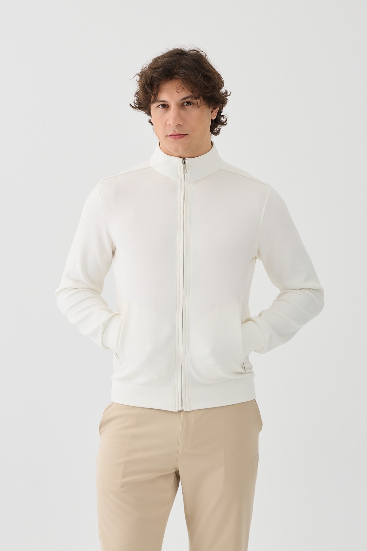 Este Marin Ortakent Viskon Beyaz Renk Fermuarlı Sweatshirt