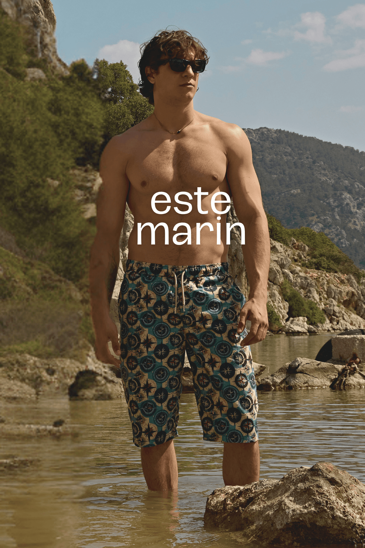Este Marin Yalı Pusula Desenli Erkek Uzun Deniz Şortu
