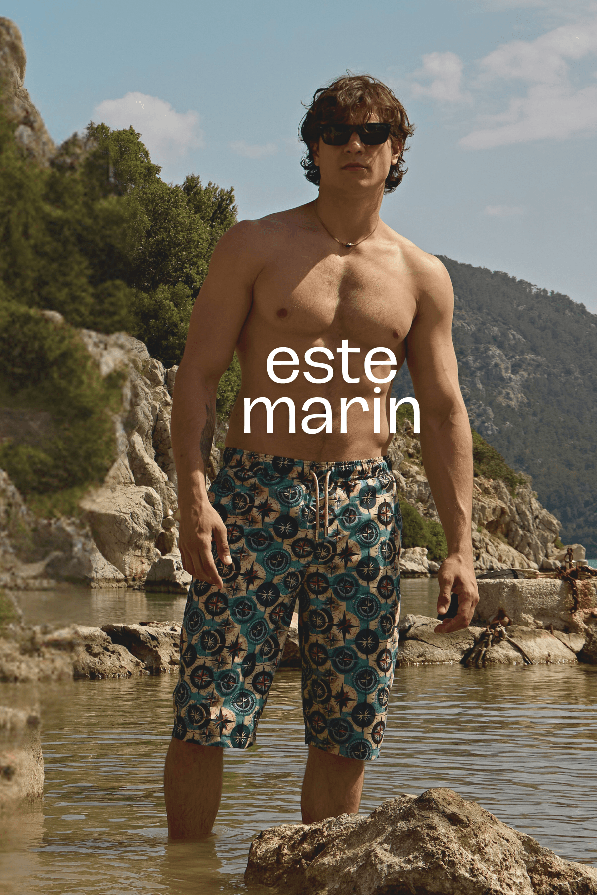 Este Marin Yalı Pusula Desenli Erkek Uzun Deniz Şortu