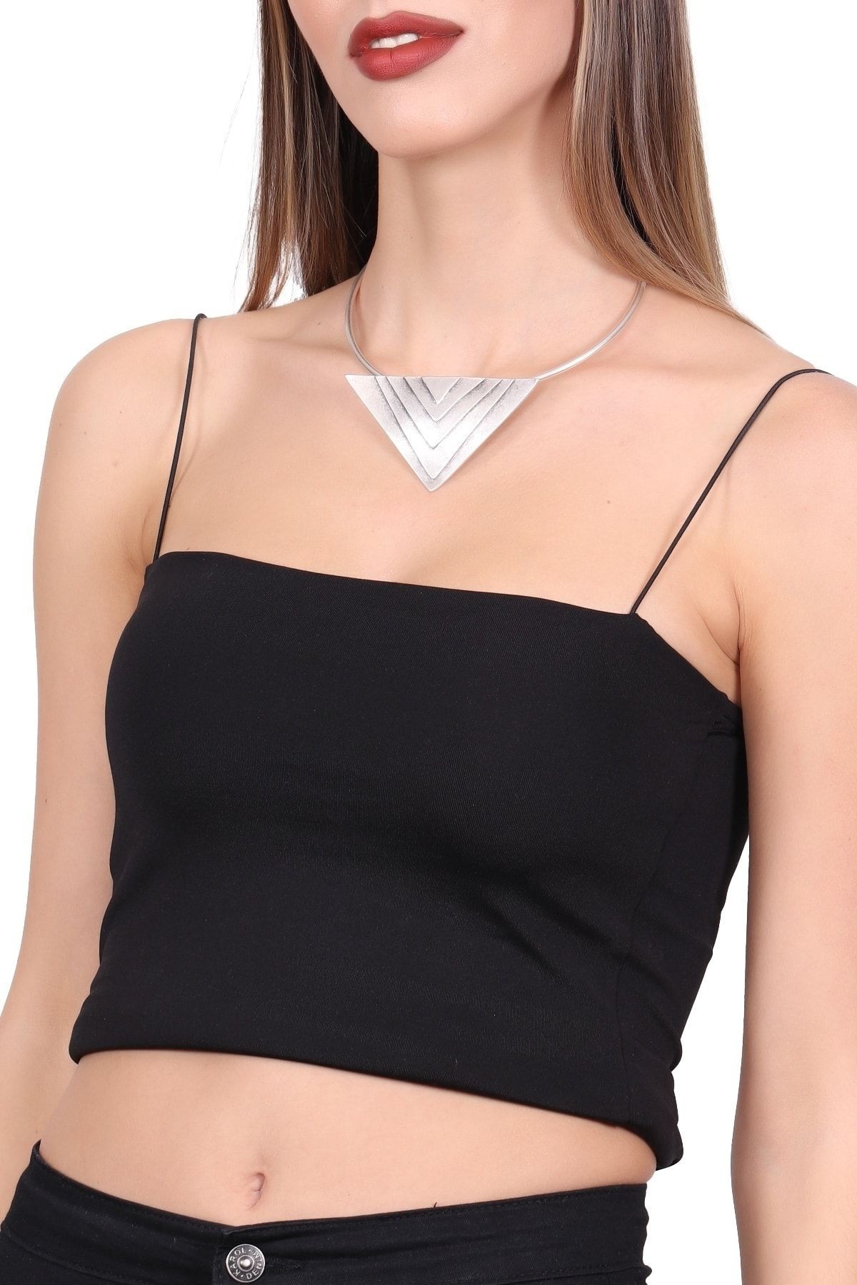 Kadın Antik Gümüş Kaplama Üçgen Uçlu Choker