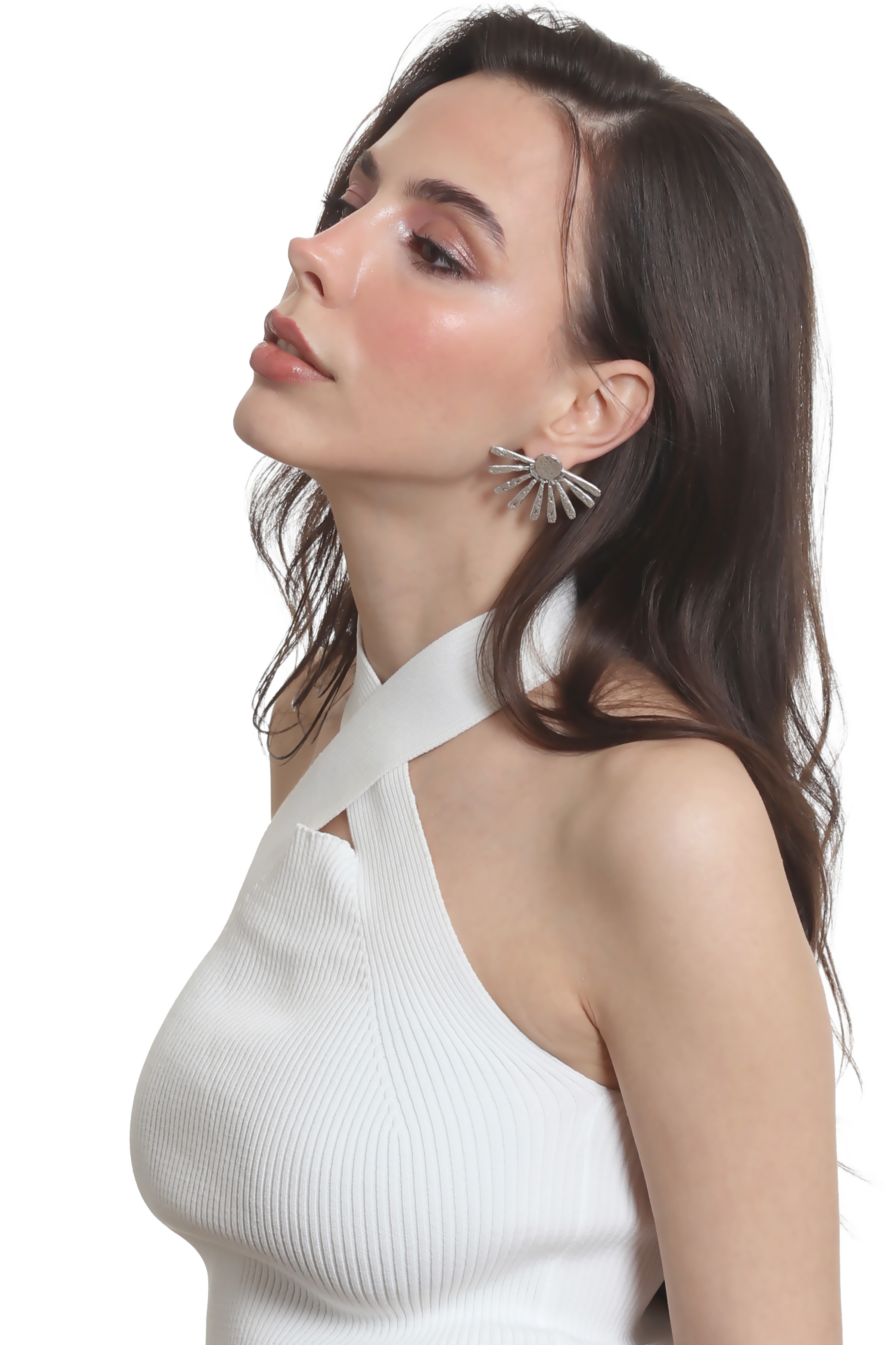 Labalaba Kadın Antik Gümüş Kaplama Çivili Model Güneş Formlu Küpe