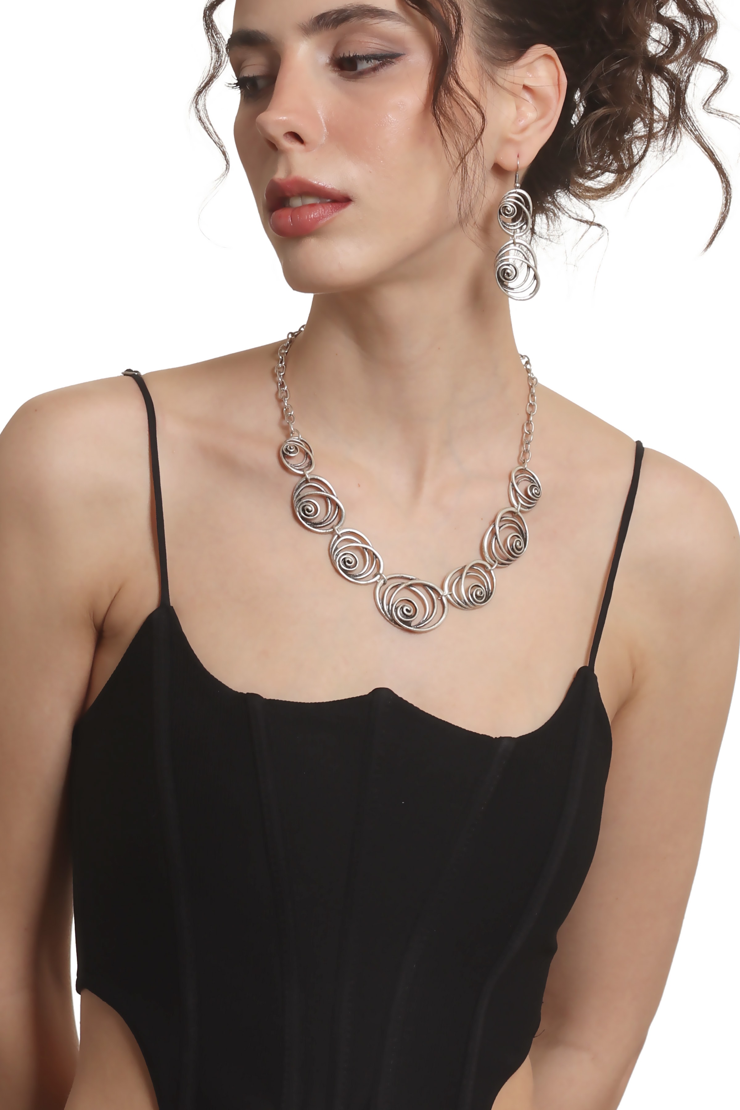 Labalaba Kadın Antik Gümüş Kaplama Sallantılı Model Gül Formlu Küpe & Kolye Seti