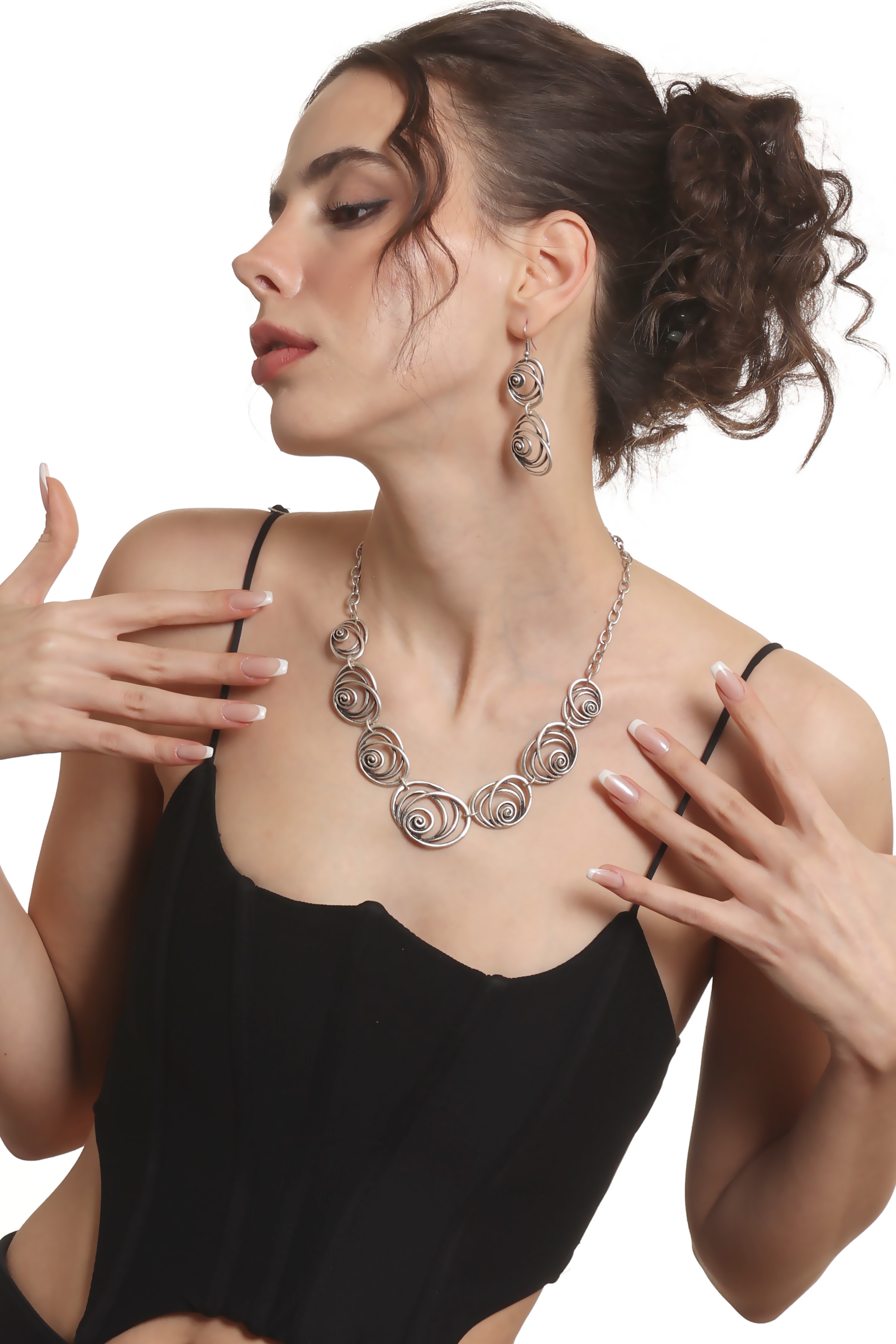 Labalaba Kadın Antik Gümüş Kaplama Sallantılı Model Gül Formlu Küpe & Kolye Seti