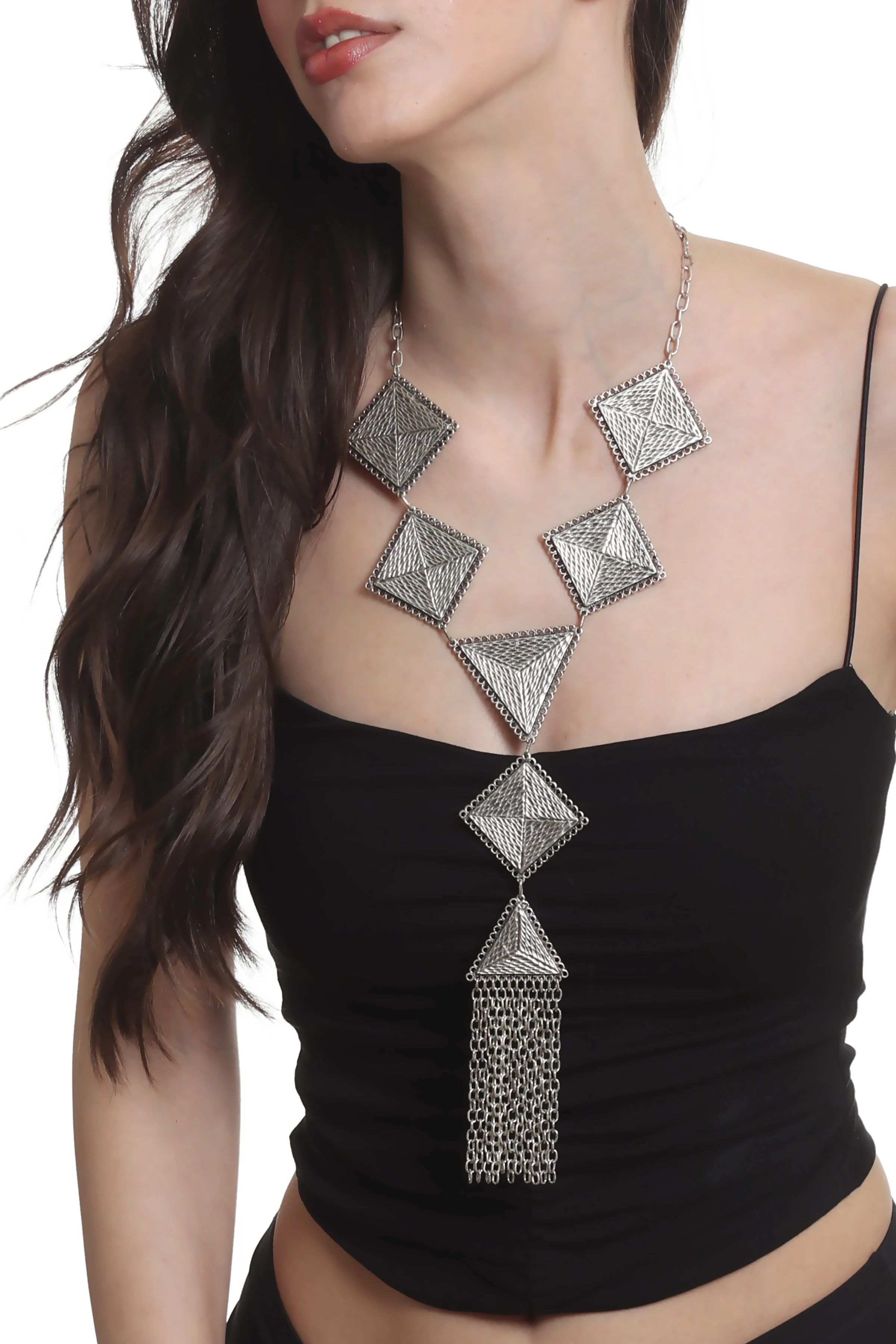 Labalaba Kadın Antik Gümüş Kaplama Geometrik Parçalı Püsküllü Tasarım Kolye