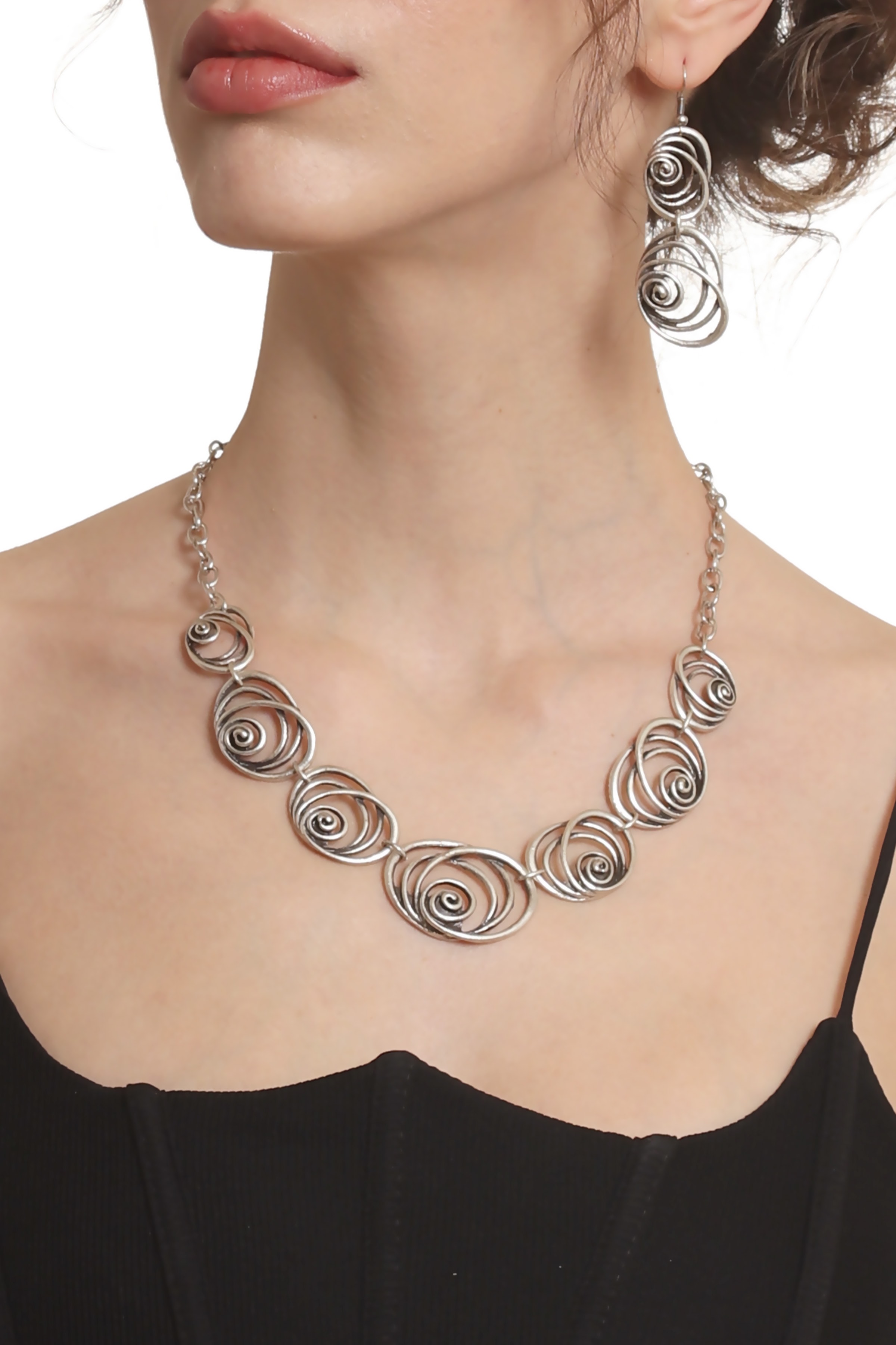 Labalaba Kadın Antik Gümüş Kaplama Sallantılı Model Gül Formlu Küpe & Kolye Seti