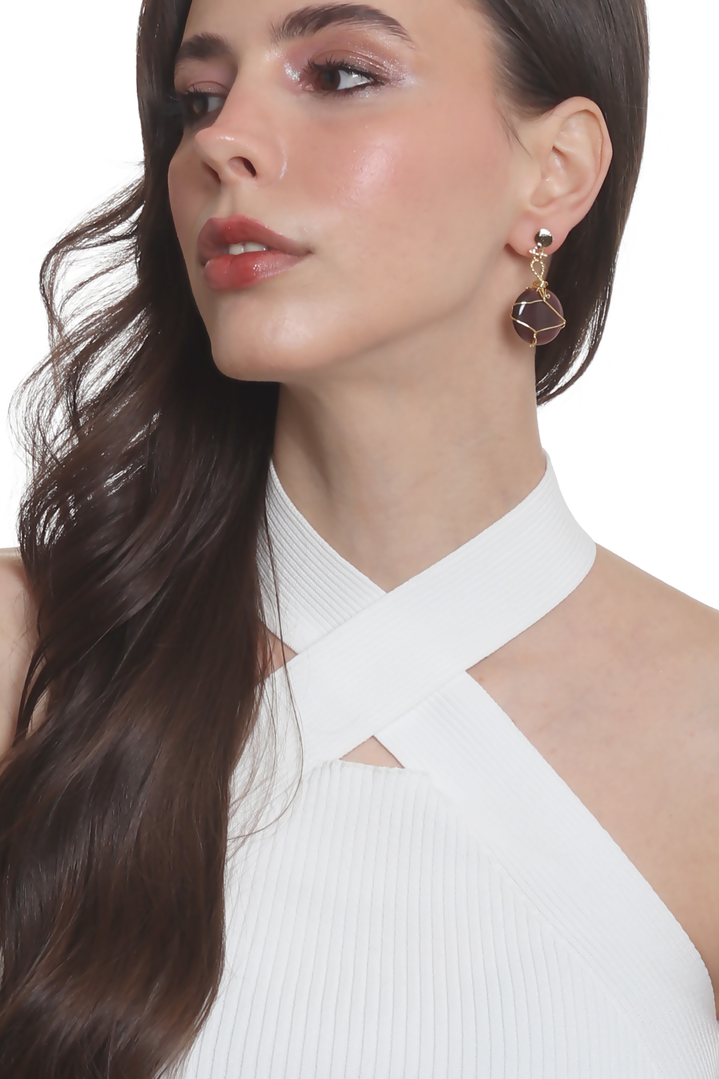 Labalaba Kadın Çivili Model Altın Renk Tel Sarma Tasarım Kedigözü Küpe