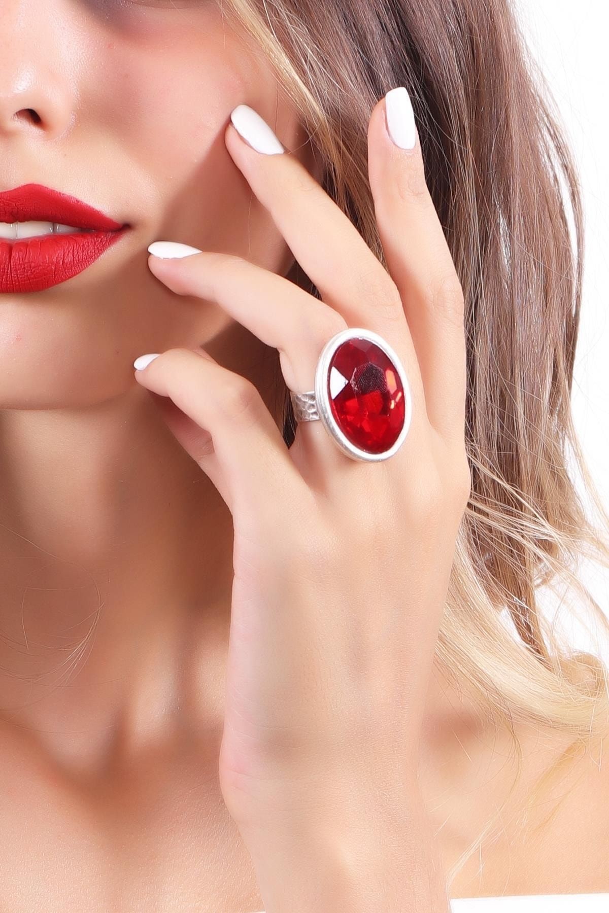Kadın Antik Gümüş Kaplama Swarovski Taşlı Hürrem Yüzük