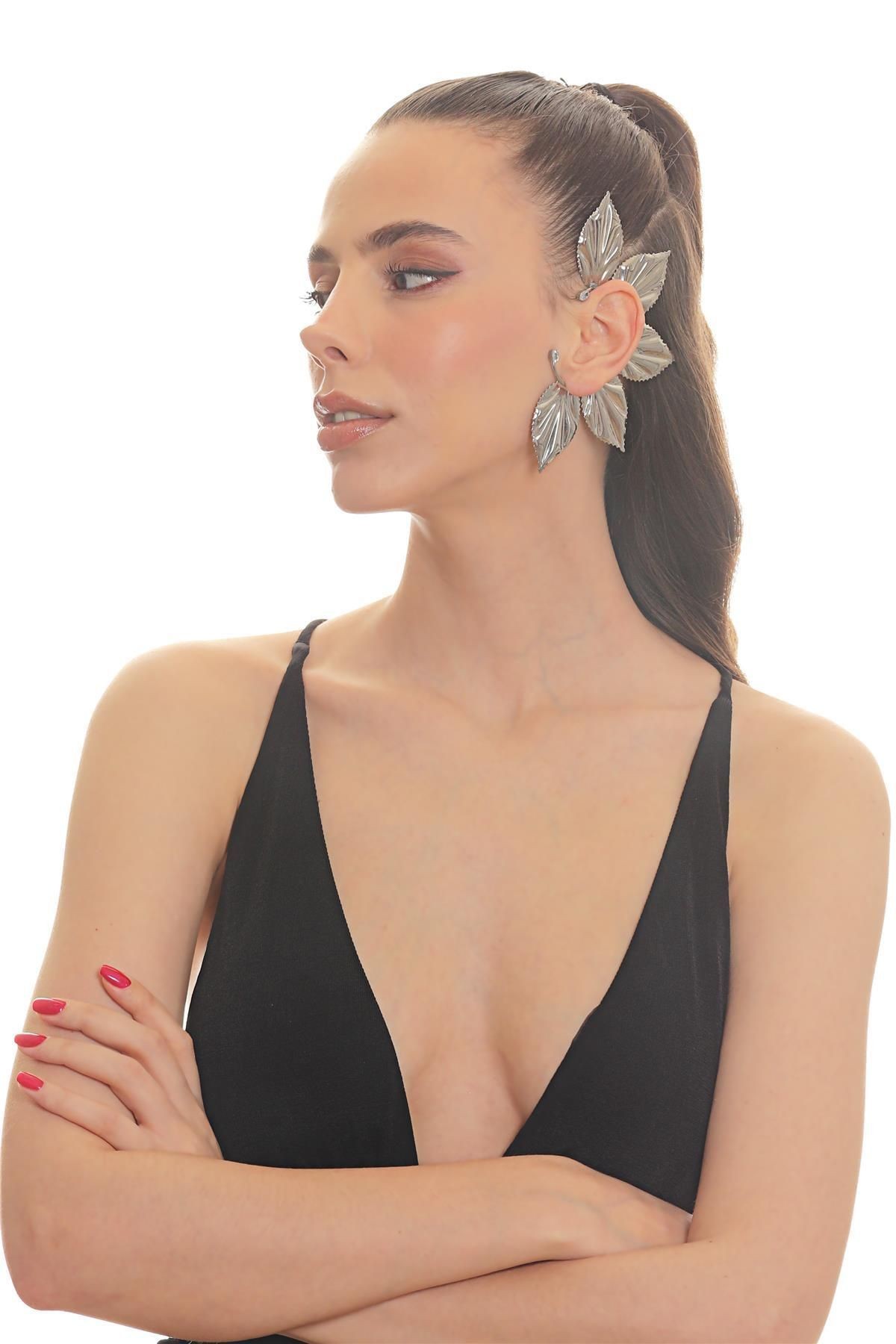 Kadın Gümüş Renk Lak Kaplama Zirkon Taşlı Yaprak Stilizesi Sağ Kulak Earcuff&Kıkırdak Küpe