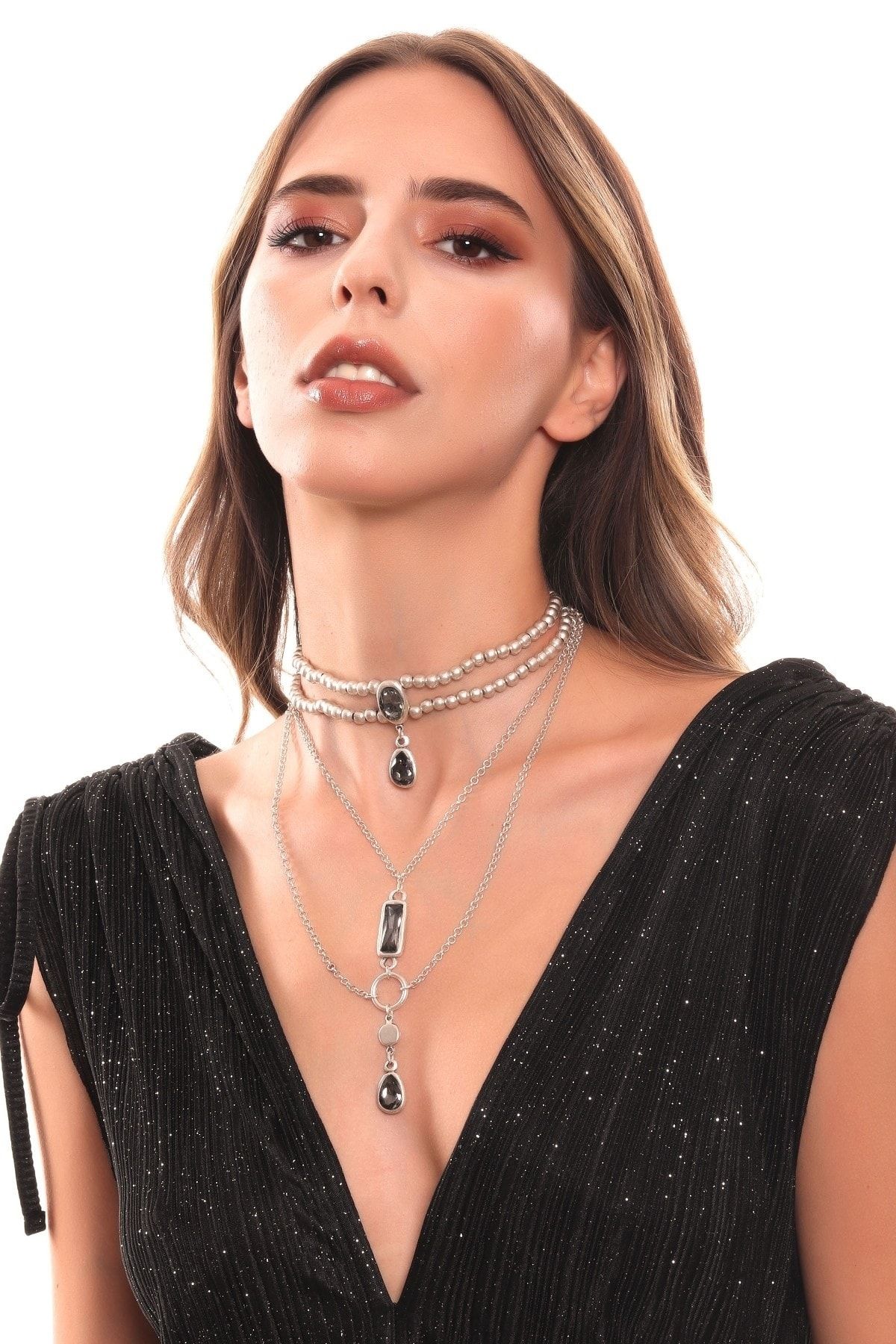 Kadın Antik Gümüş Kaplama Kristal Kesme Taş Detaylı Tasarım Kolye