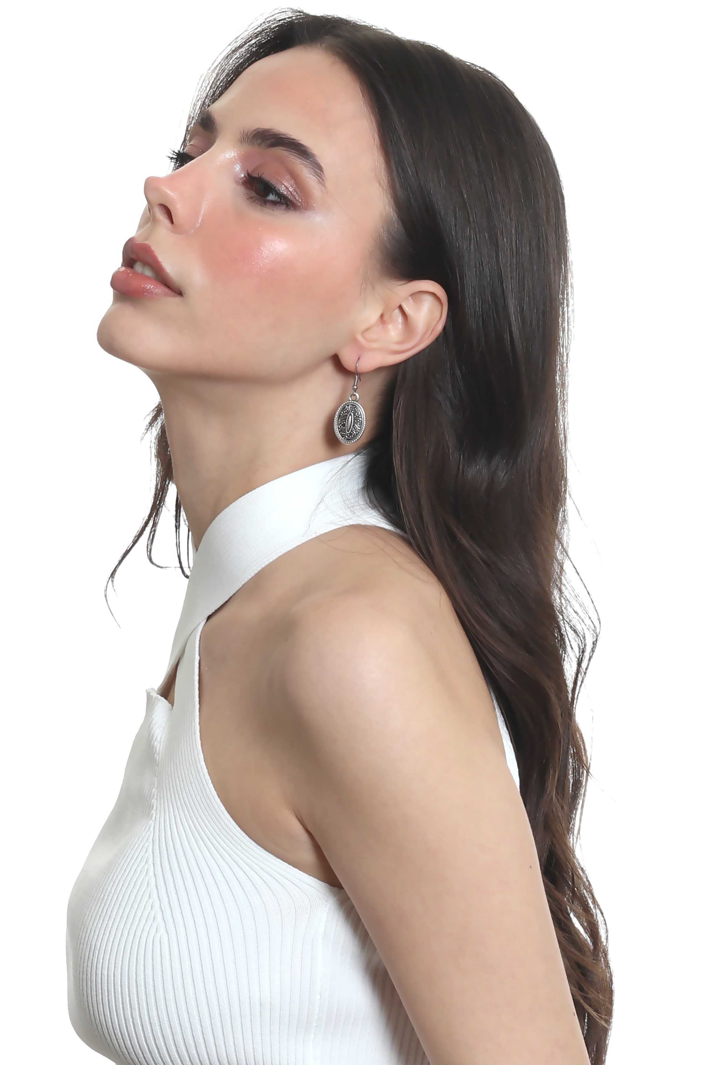 Labalaba Kadın Antik Gümüş Kaplama Oval Formlu Sallantılı Model Minimalist Küpe