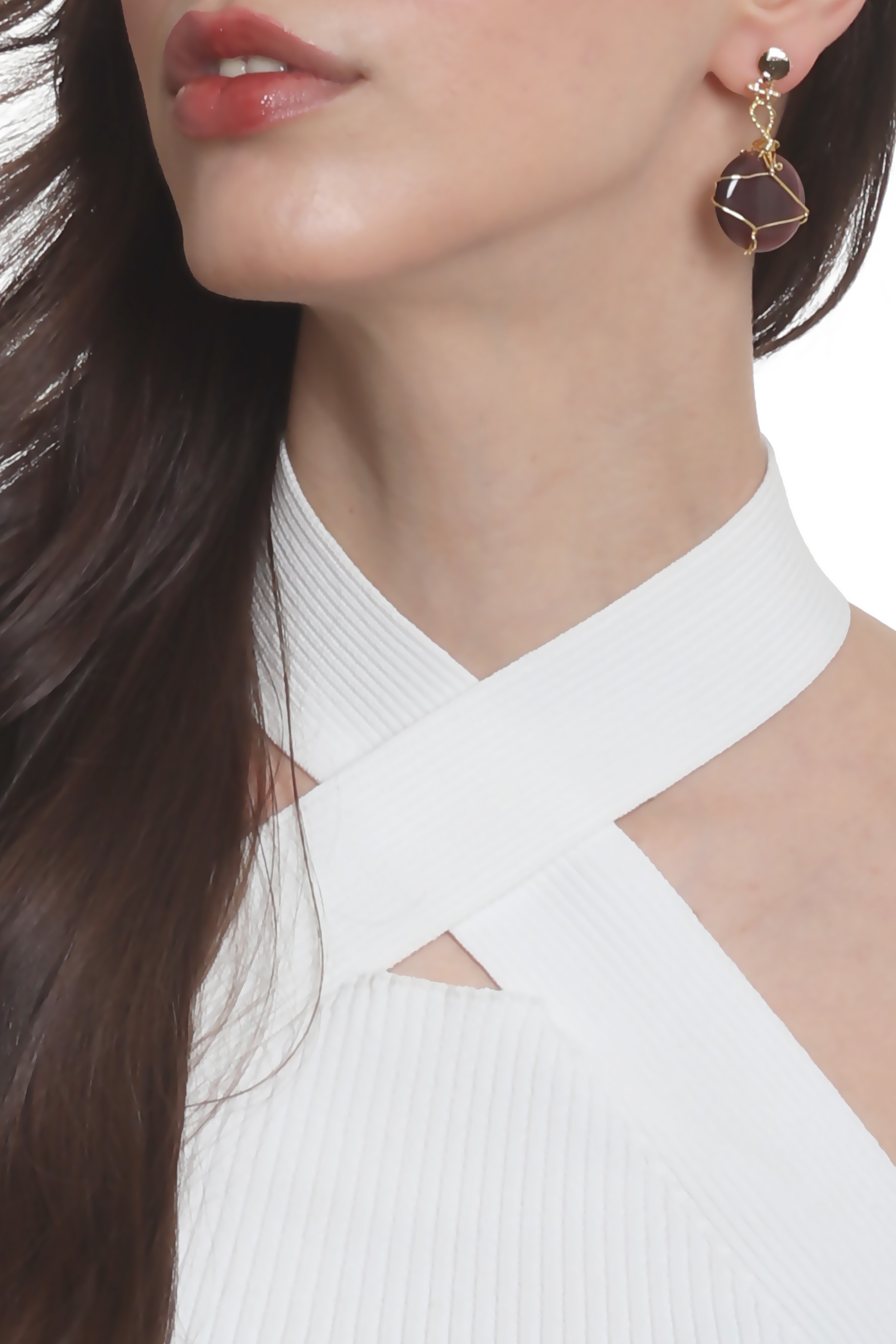 Labalaba Kadın Çivili Model Altın Renk Tel Sarma Tasarım Kedigözü Küpe