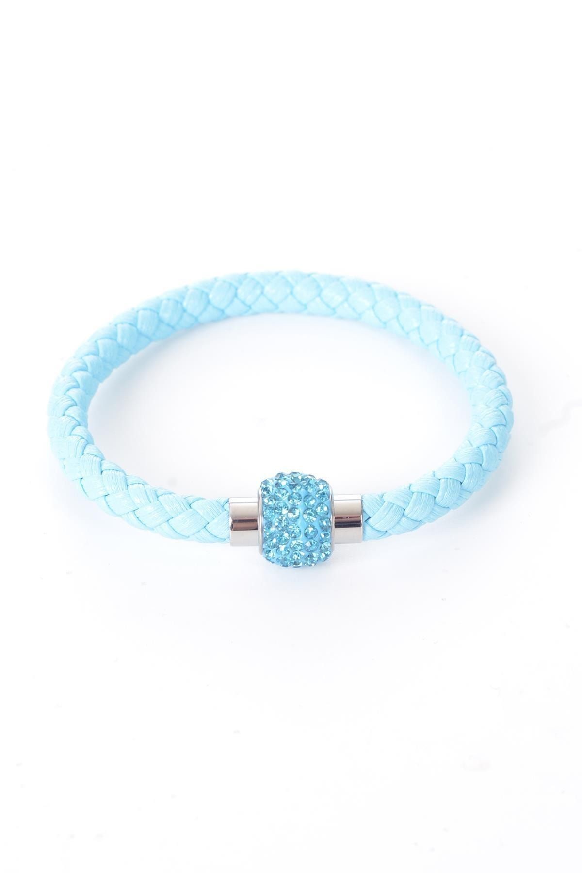 Kadın Açık Mavi Renk Swarovski Taşlı Çelik Kapama Örgü Dokulu Bileklik