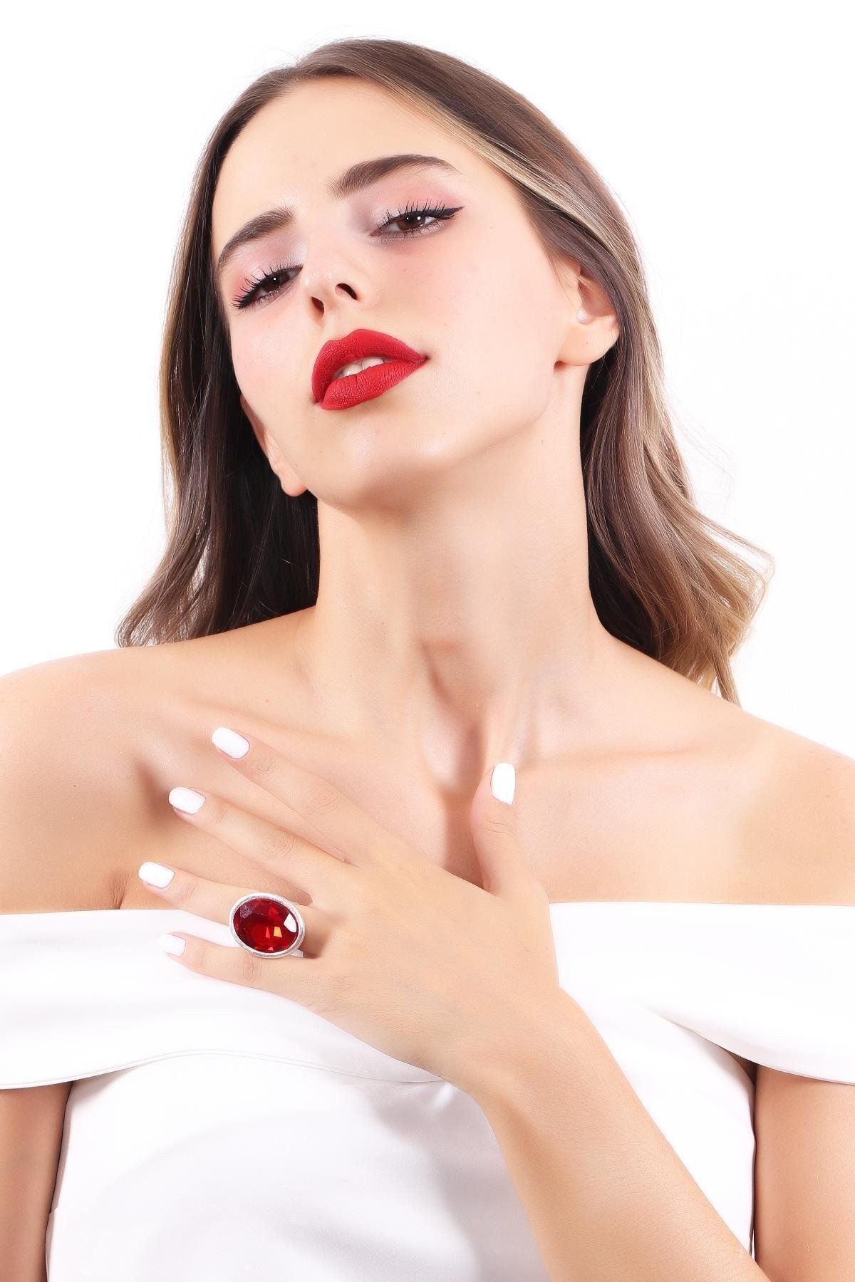 Kadın Antik Gümüş Kaplama Swarovski Taşlı Hürrem Yüzük