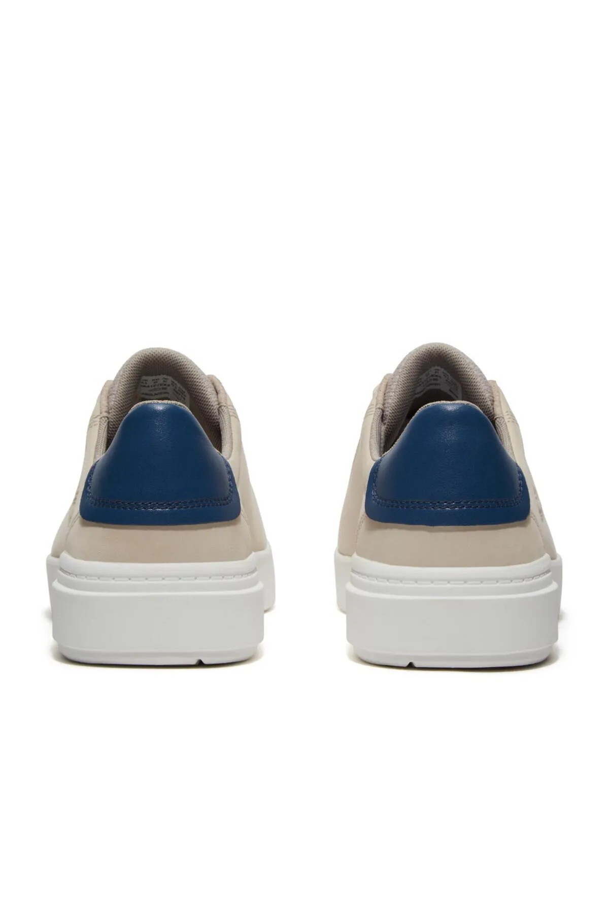 Timberland Seneca Bay Low Lace Up Sneaker Natural Nubuck