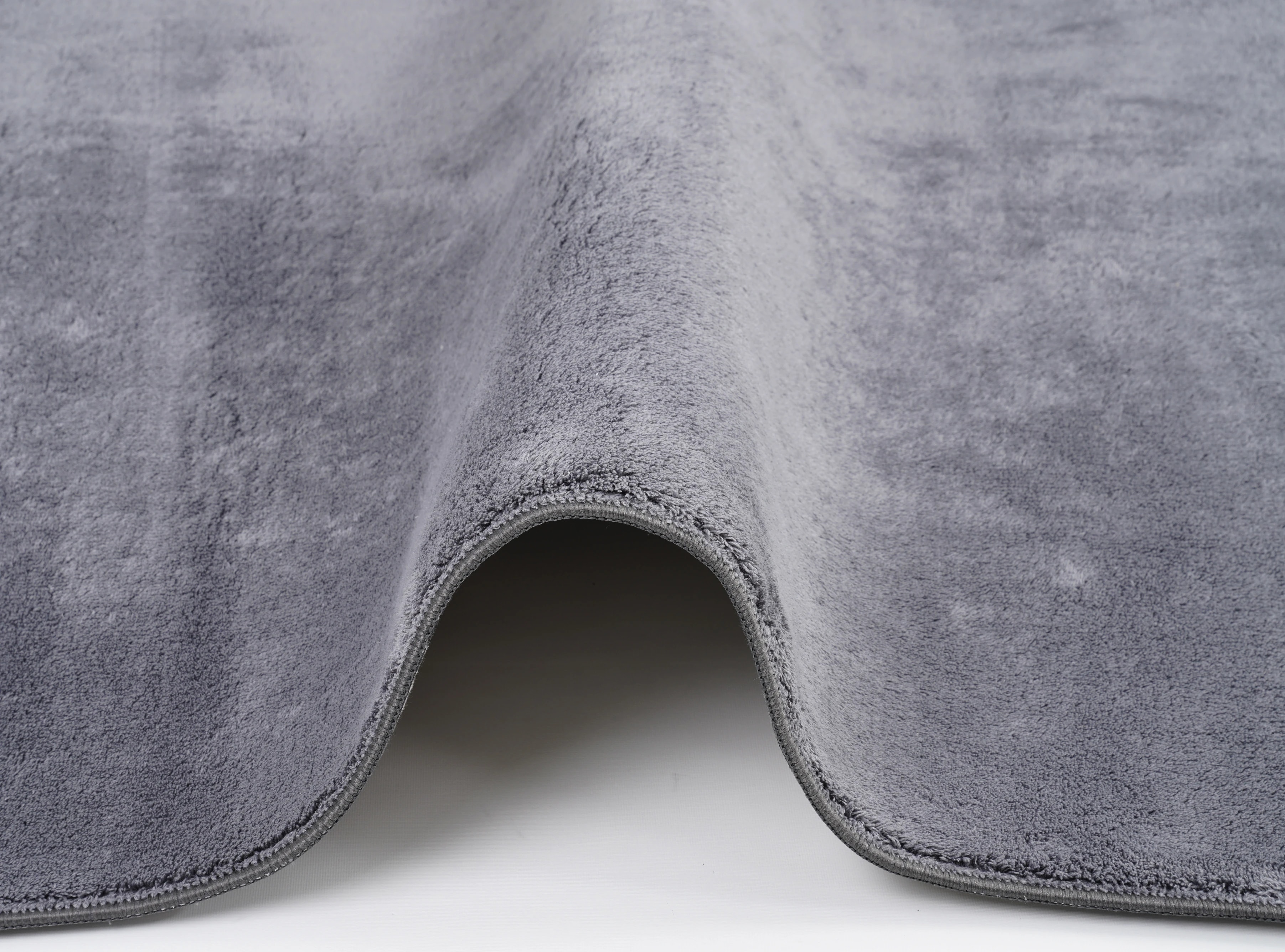 Luna Antrasit Peluş Halı