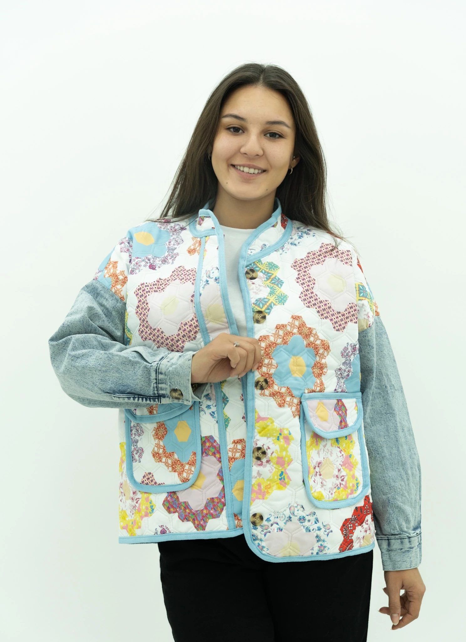 Kot Detaylı Desenli Kapitone Ceket